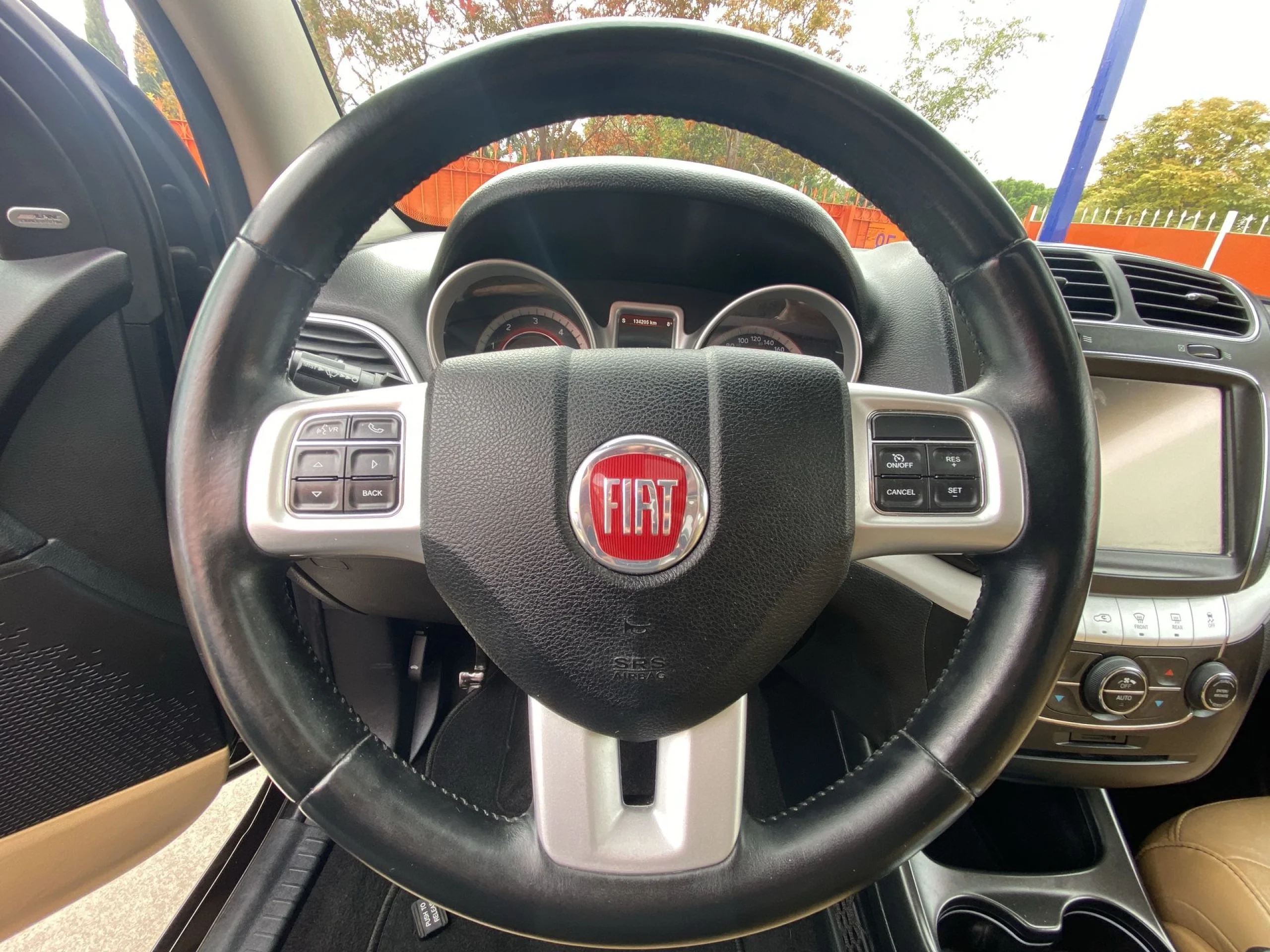 Fiat Freemont 2.0 16v Diesel Lounge AWD Auto 125 kW (170 CV) - Foto 11