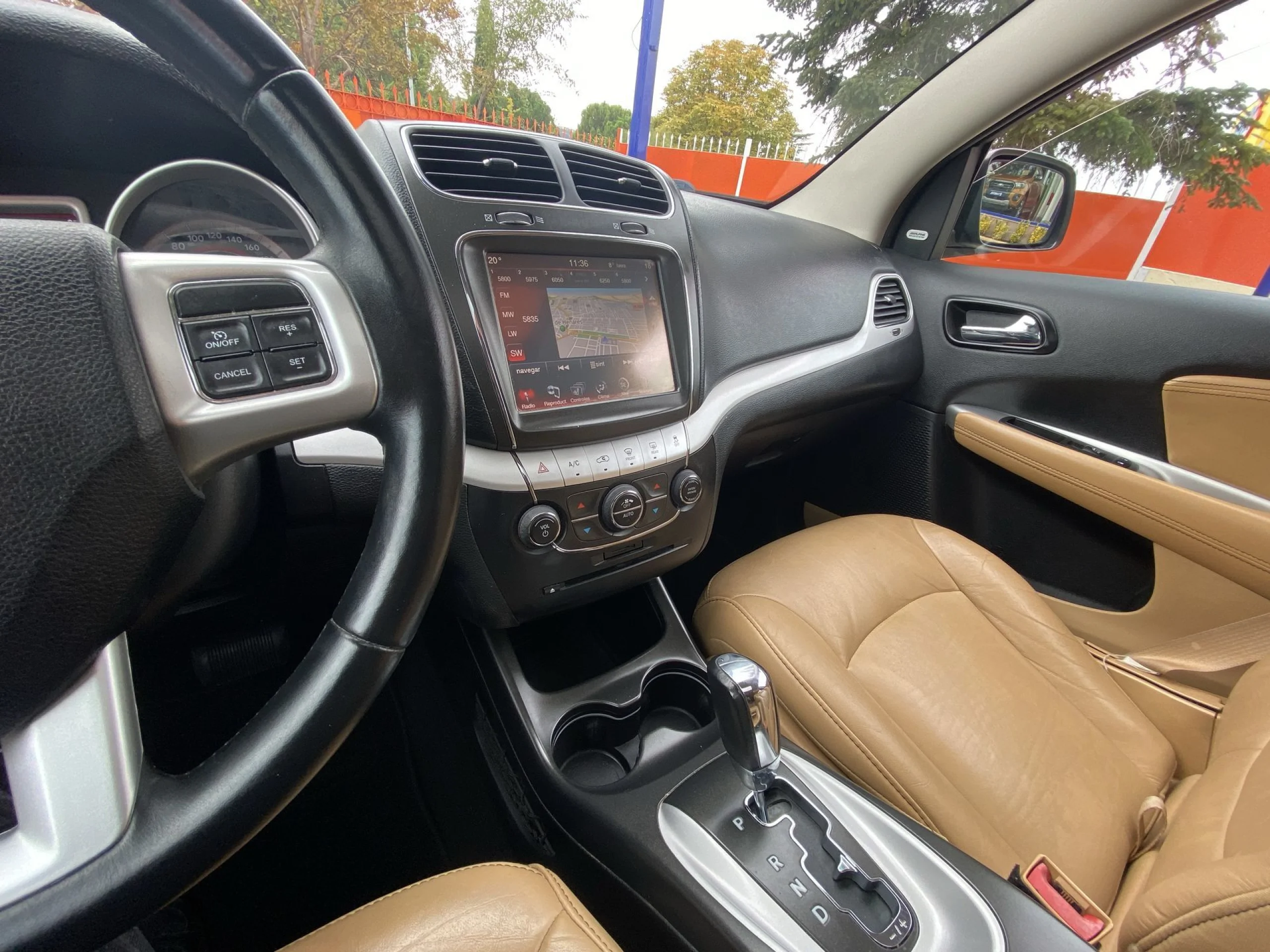 Fiat Freemont 2.0 16v Diesel Lounge AWD Auto 125 kW (170 CV) - Foto 18