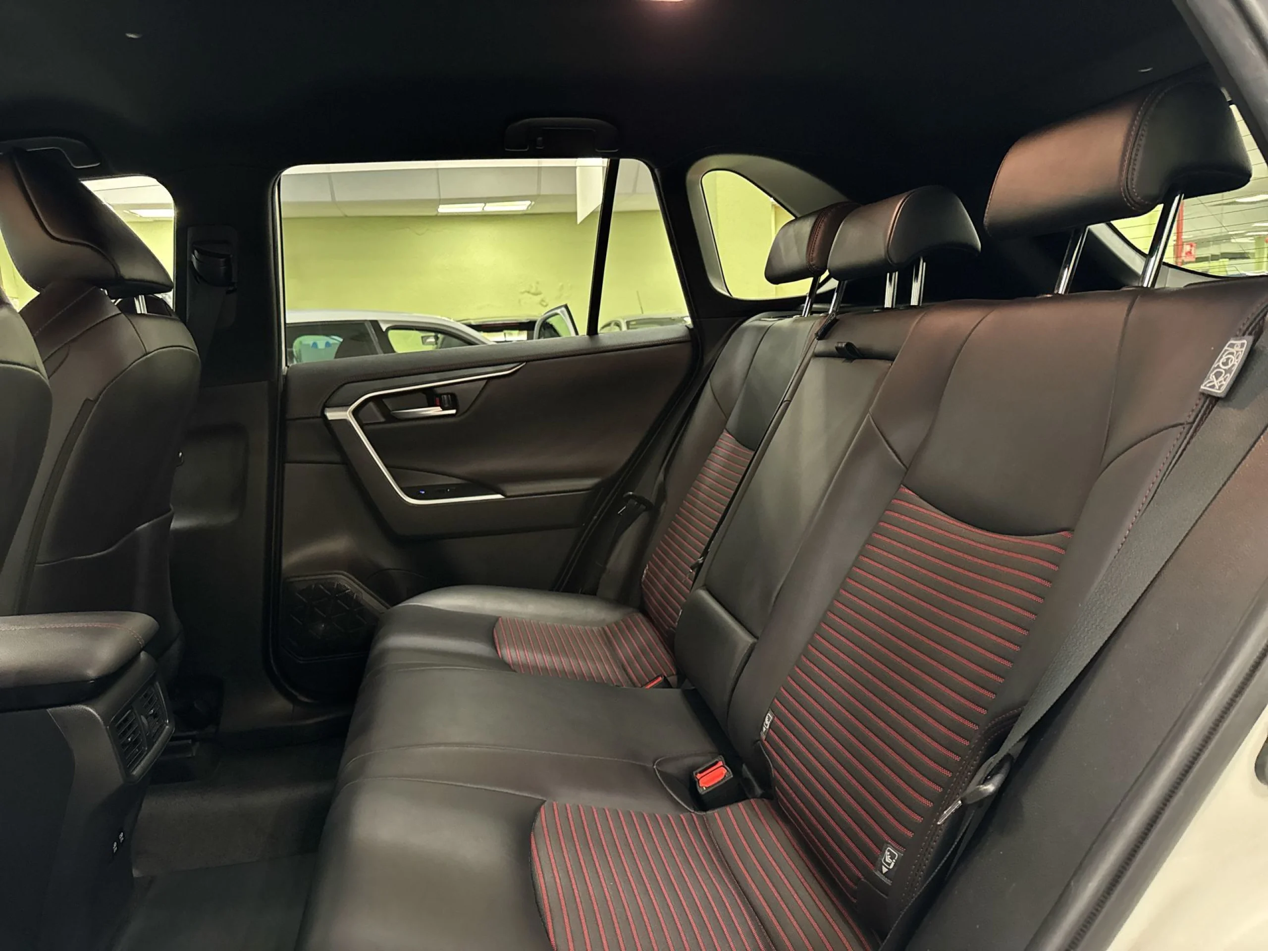 Suzuki Across 2.5 PHEV 4WD 225 kW (306 CV) - Foto 21