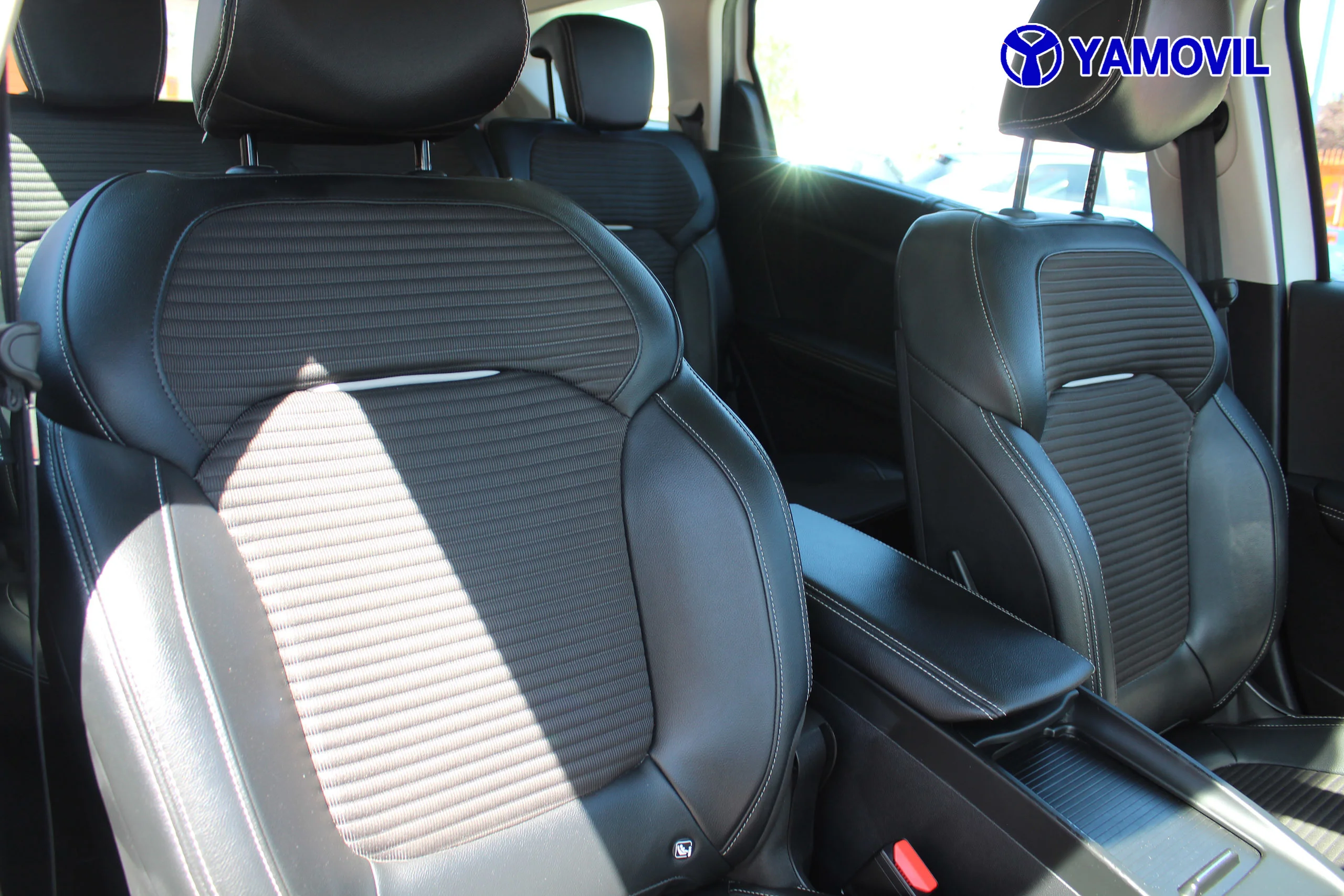 Renault Grand Scenic TCE 140CV ZEN 7 PLAZAS 5P - Foto 18