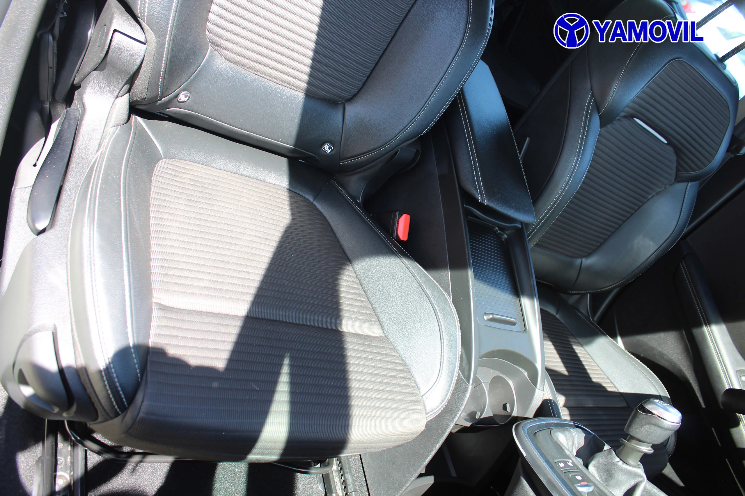 Renault Grand Scenic TCE 140CV ZEN 7 PLAZAS 5P - Foto 19
