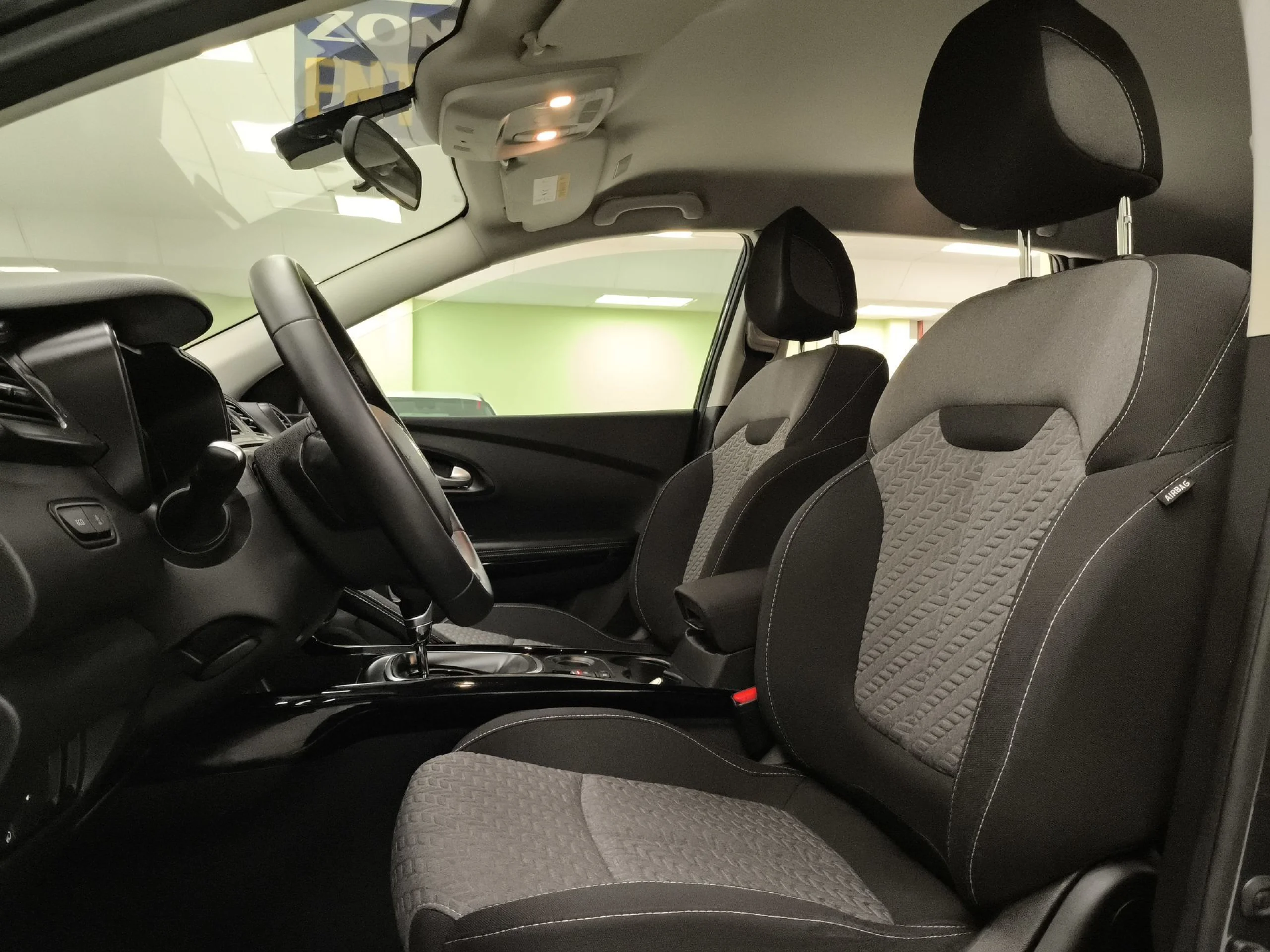 Renault Kadjar Limited GPF TCe 103 kW (140 CV) EDC - Foto 8