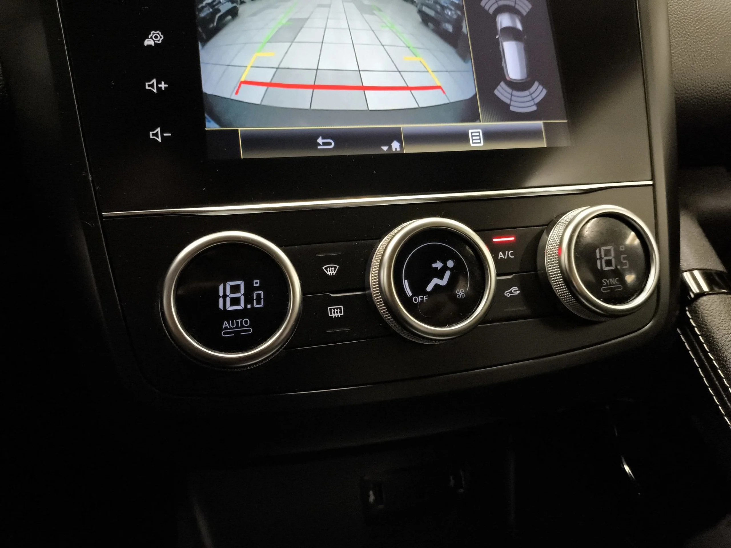 Renault Kadjar Limited GPF TCe 103 kW (140 CV) EDC - Foto 18