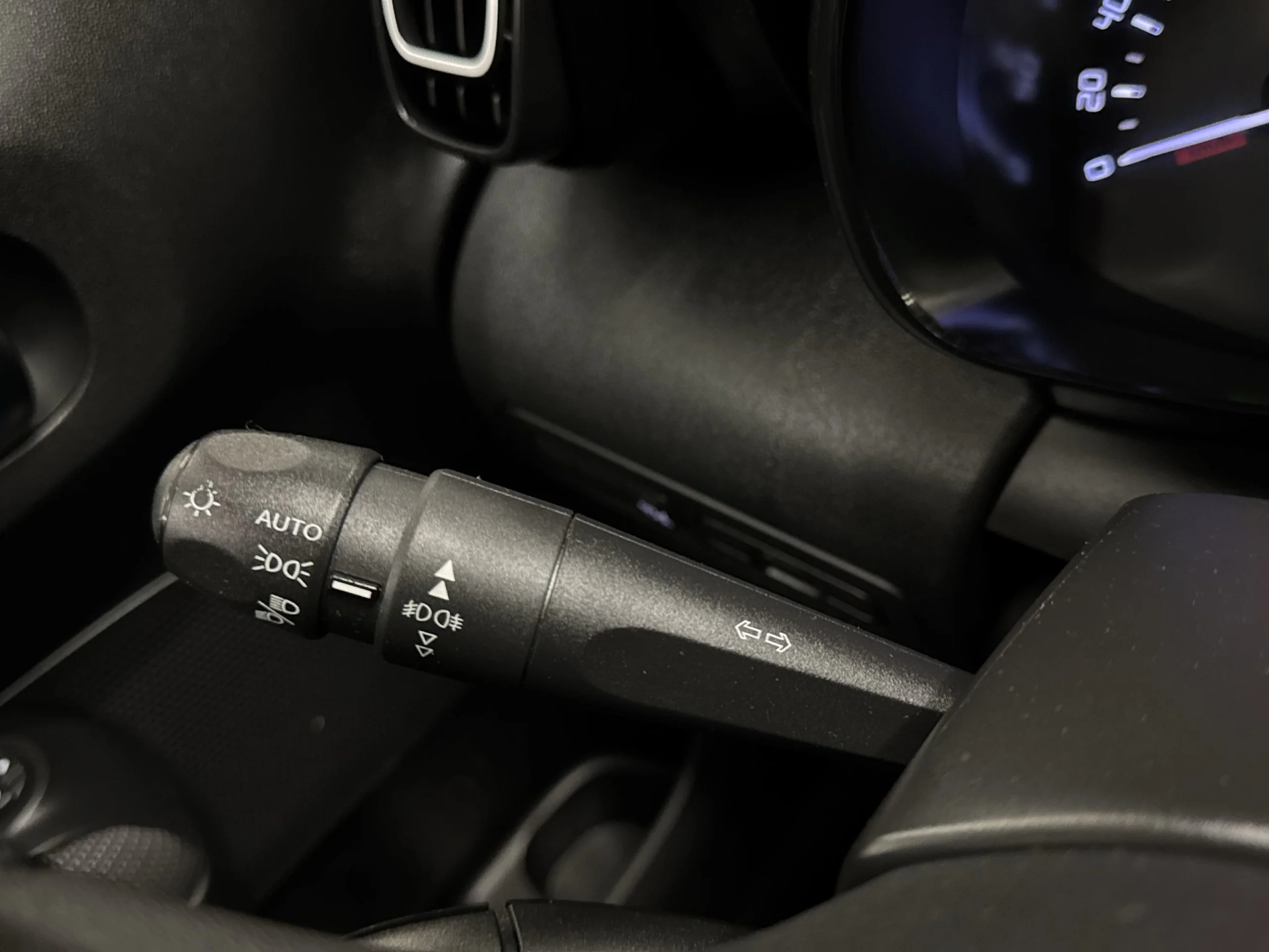 Citroen C3 Aircross BlueHDi 110 SANDS Feel 81 kW (110 CV) - Foto 12