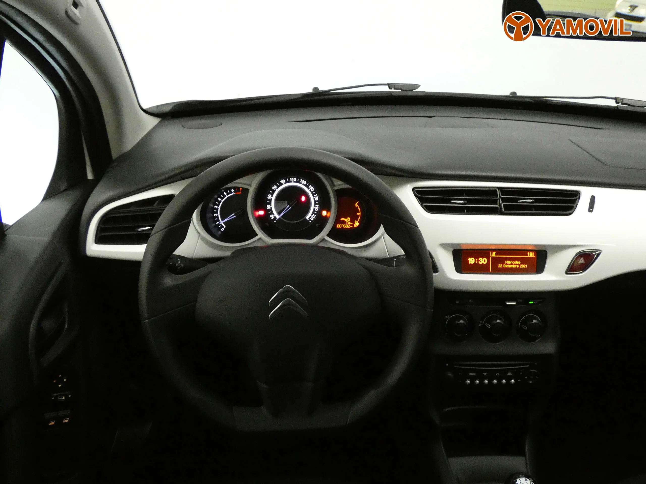 Citroen C3 1.0 PURETECH LIVE - Foto 17