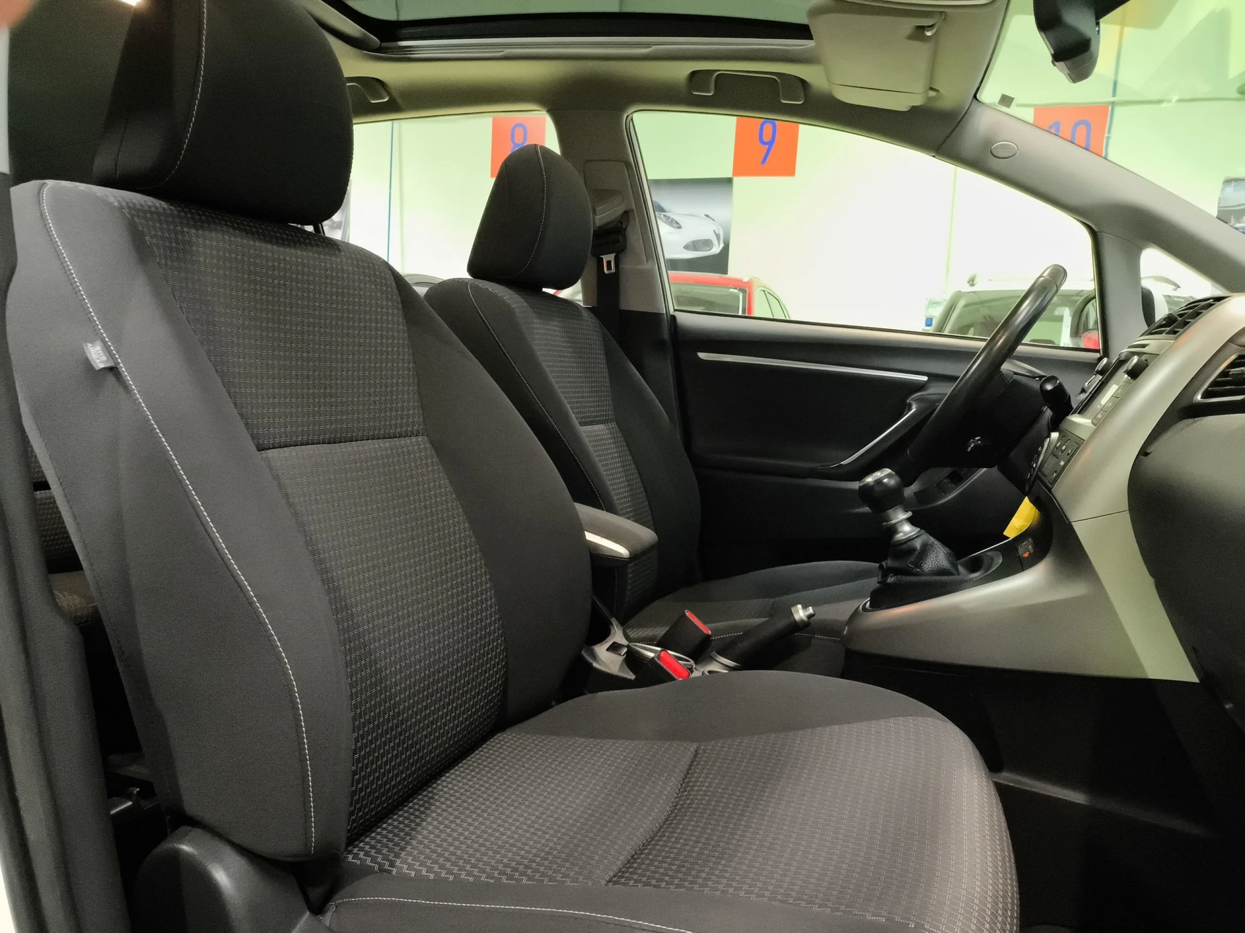 Toyota Verso 130 Advance 97 kW (132 CV) - Foto 26