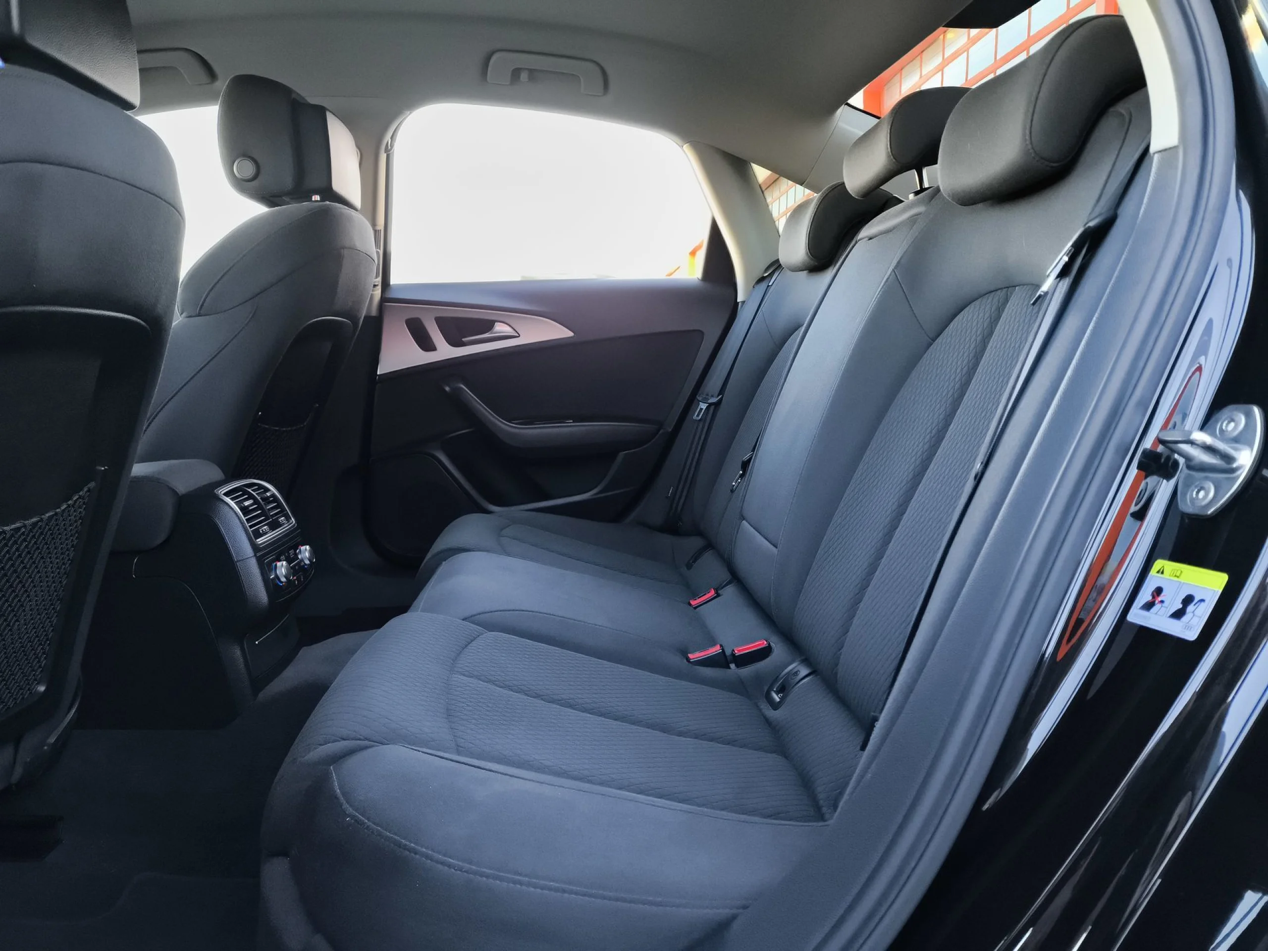 Audi A6 S line edition 2.0 TDI ultra 140 kW (190 CV) S tronic - Foto 19