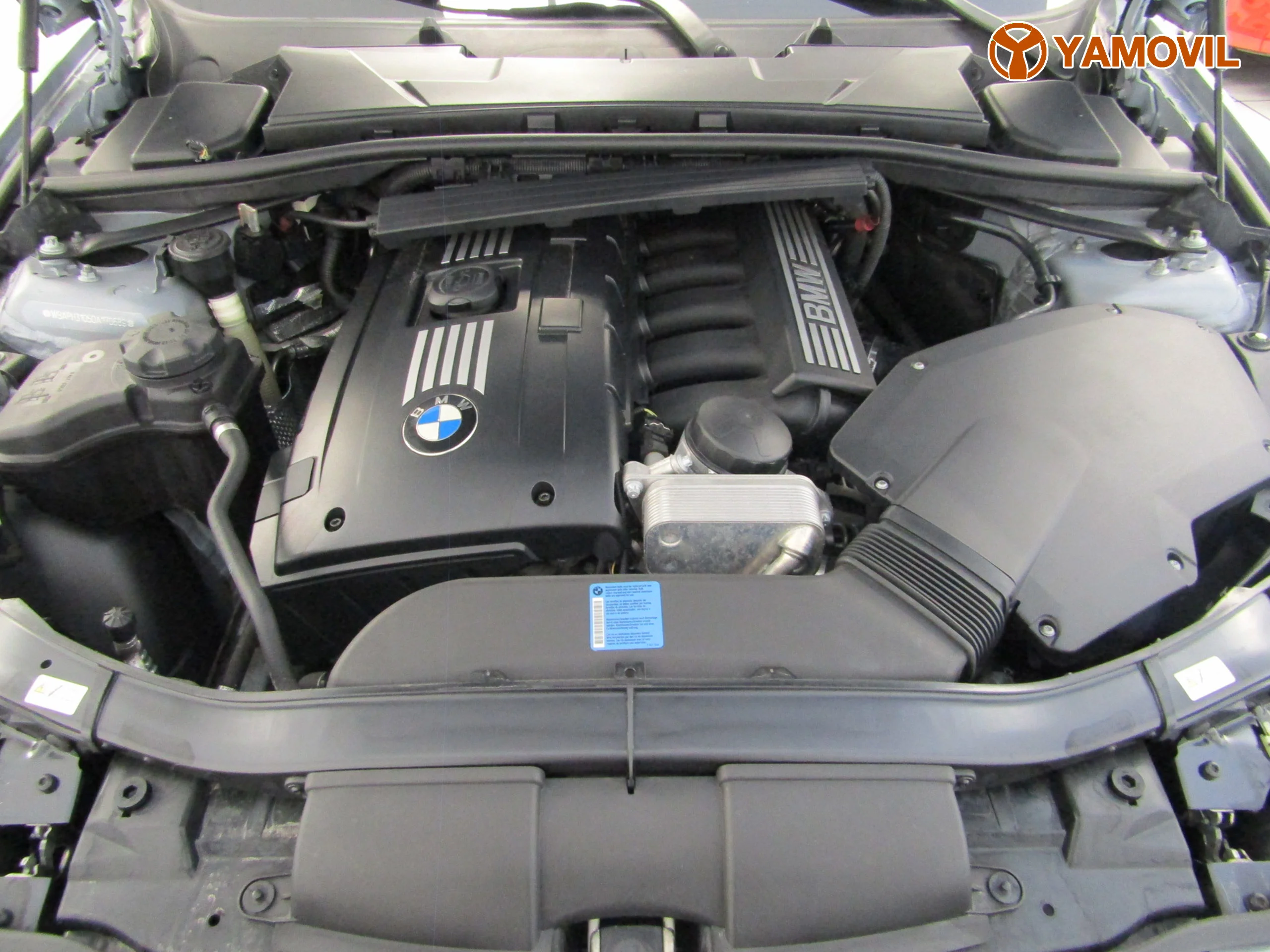BMW 325 i AUTO 218CV 4P - Foto 8