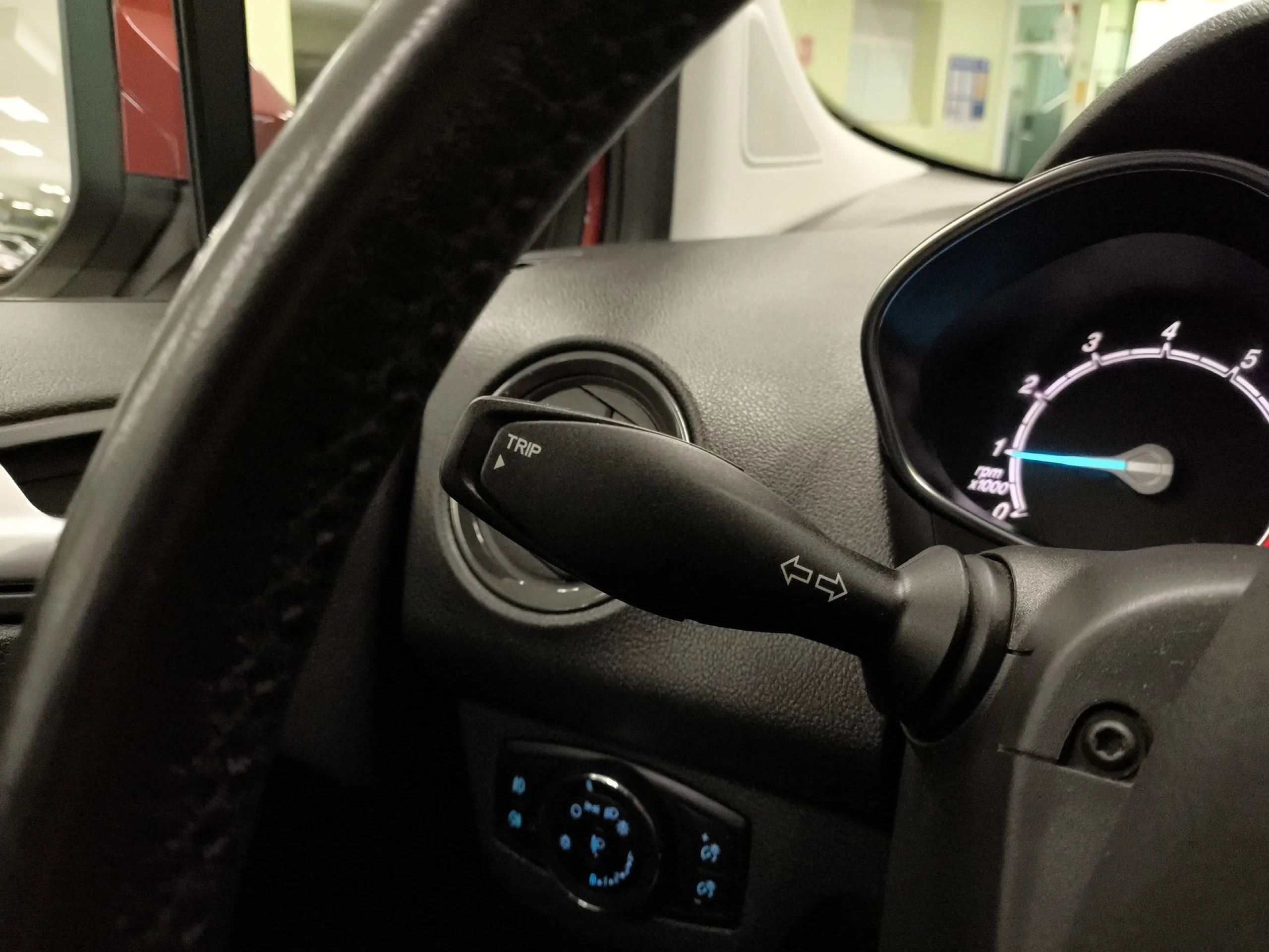 Ford Tourneo Courier 1.0 EcoBoost Titanium 74 kW (100 CV) - Foto 16