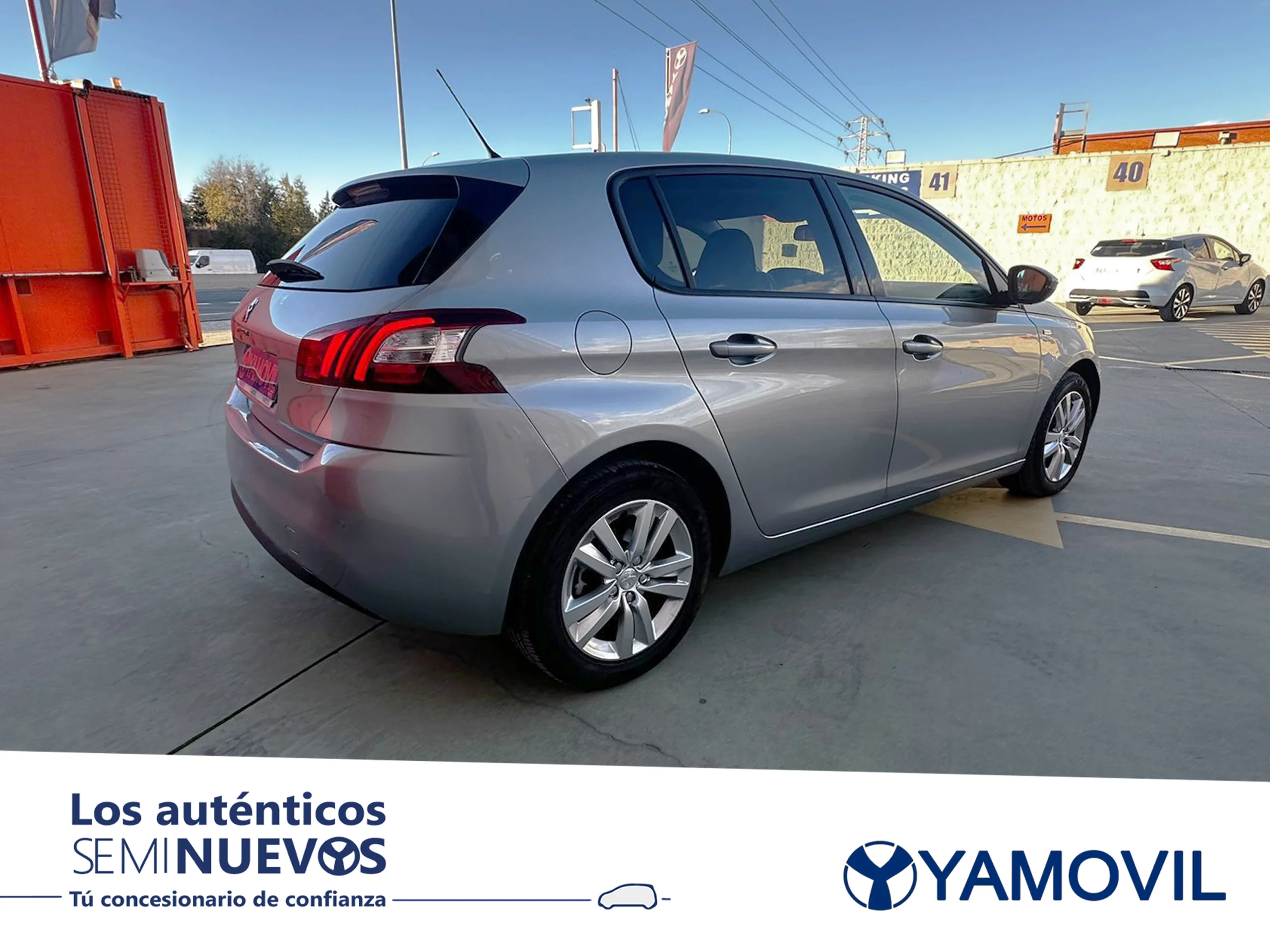 Peugeot 308 PureTech 130 SANDS Style 96 kW (130 CV) - Foto 2