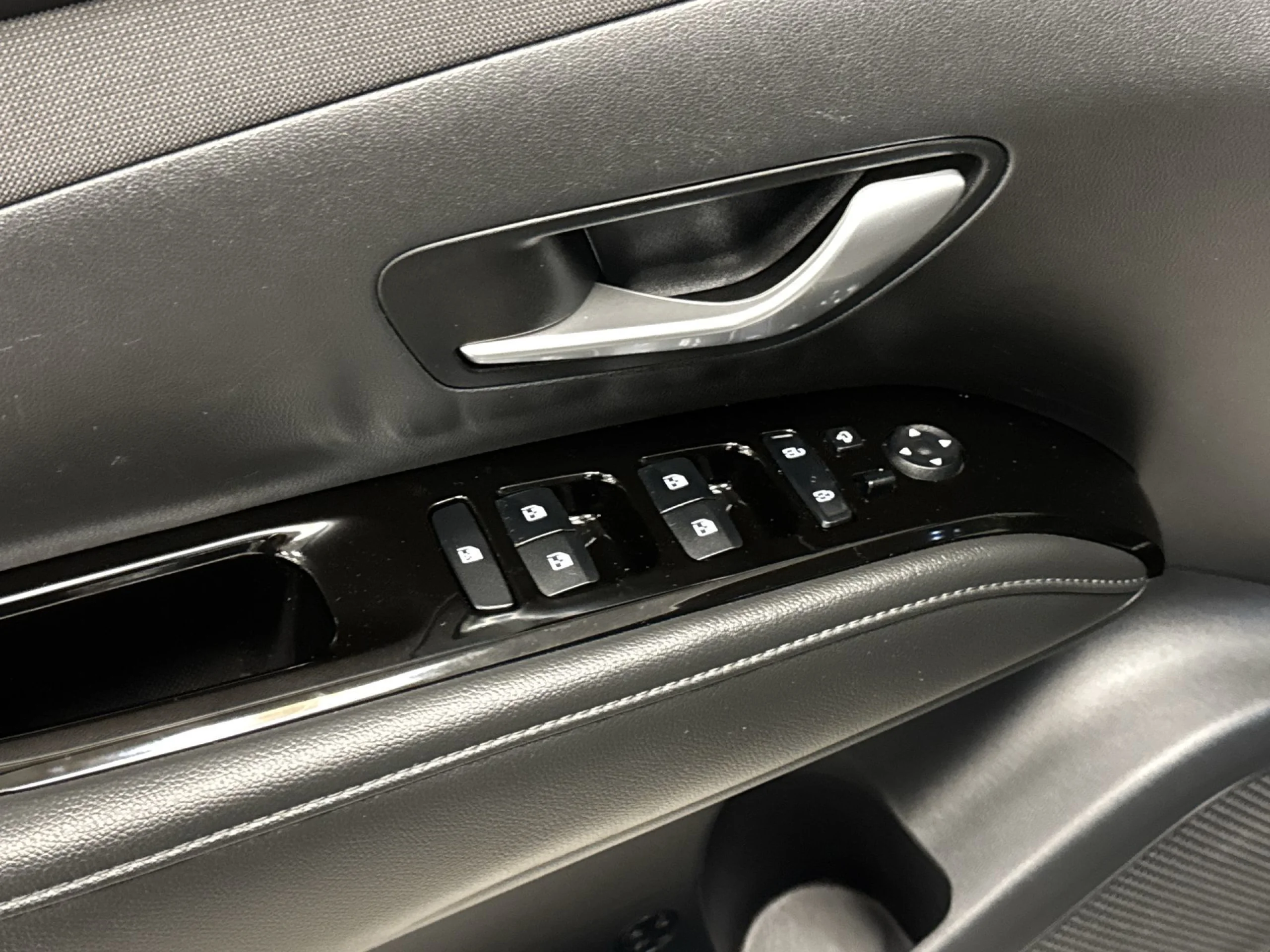 Hyundai Tucson 1.6 TGDI PHEV Tecno Sky 4x4 Auto 195 kW (265 CV) - Foto 10