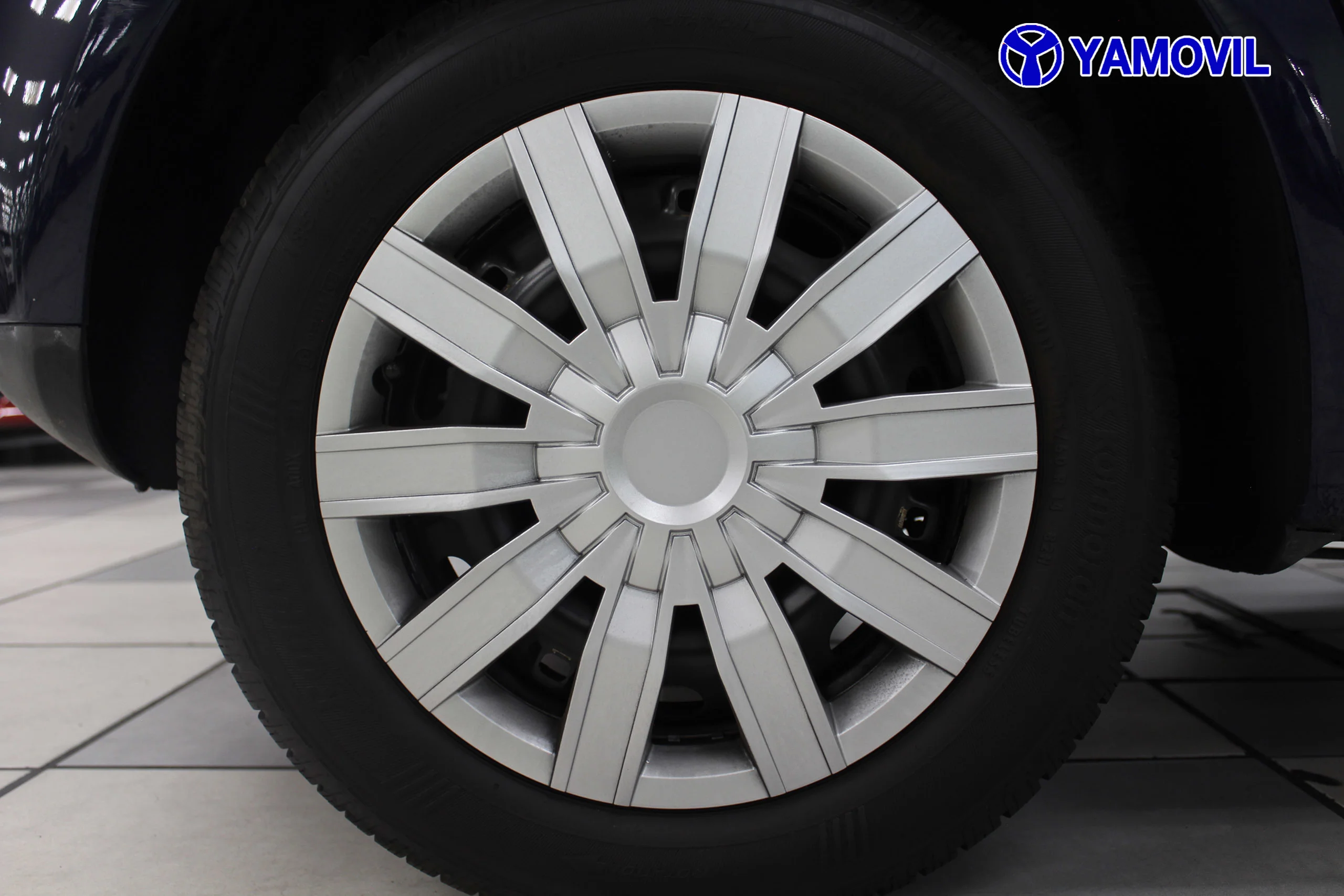 Volkswagen Polo Trendline 1.4 55 kW (75 CV) - Foto 10