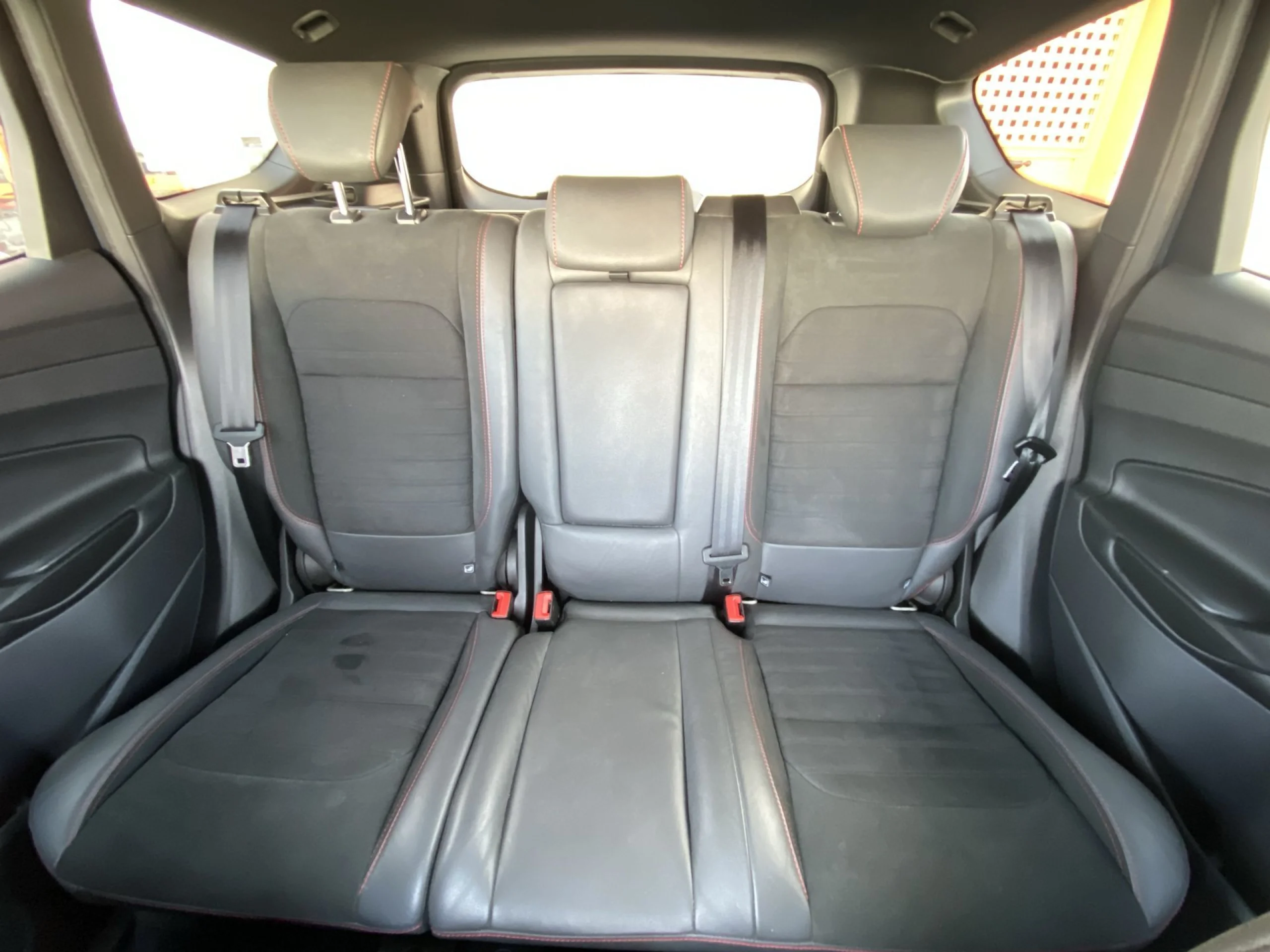 Ford Kuga 1.5 EcoBoost ST-Line 4x4 Auto 129 kW (176 CV) - Foto 19