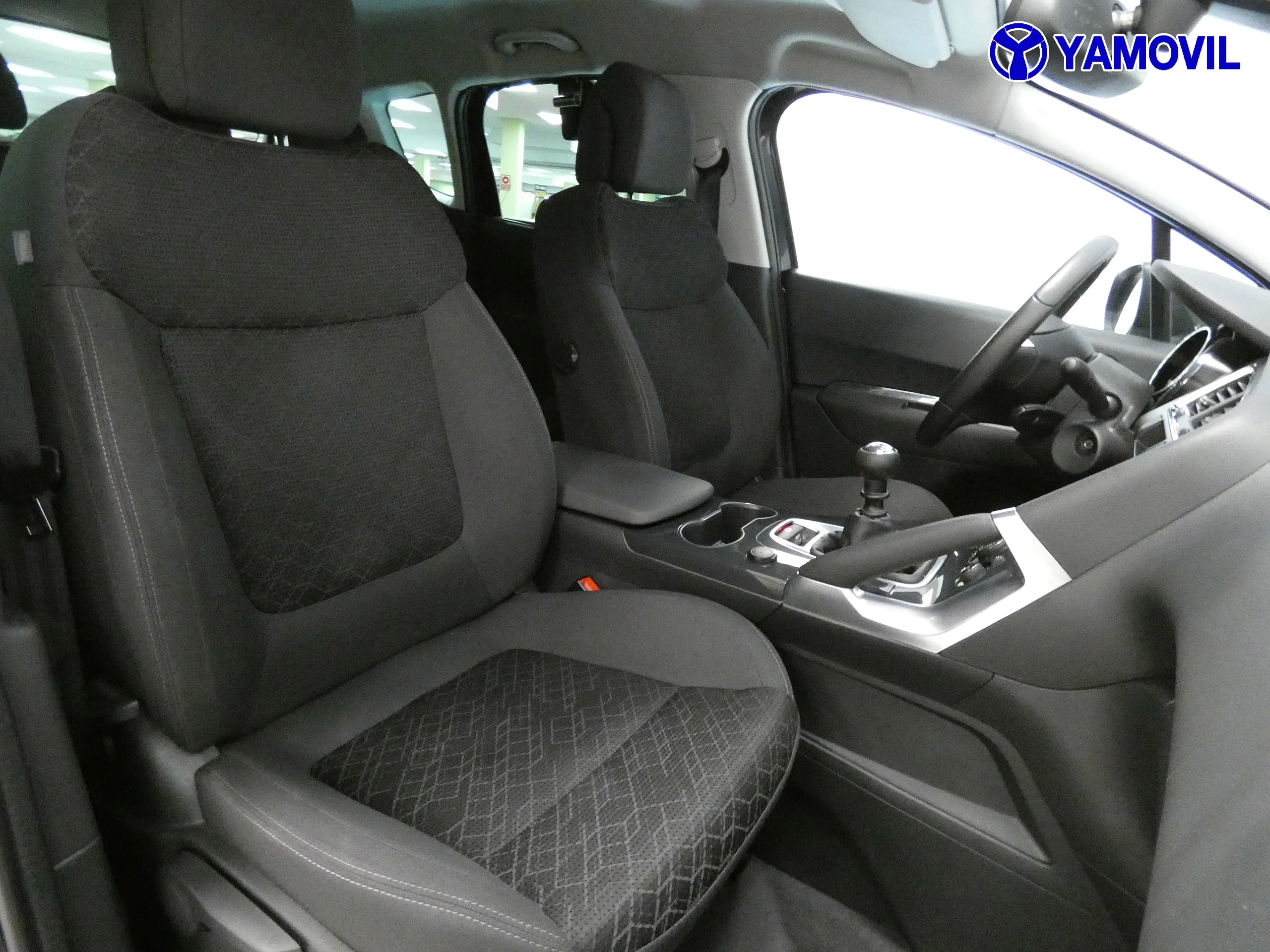 Peugeot 3008 1.2I STYLE 5P - Foto 15