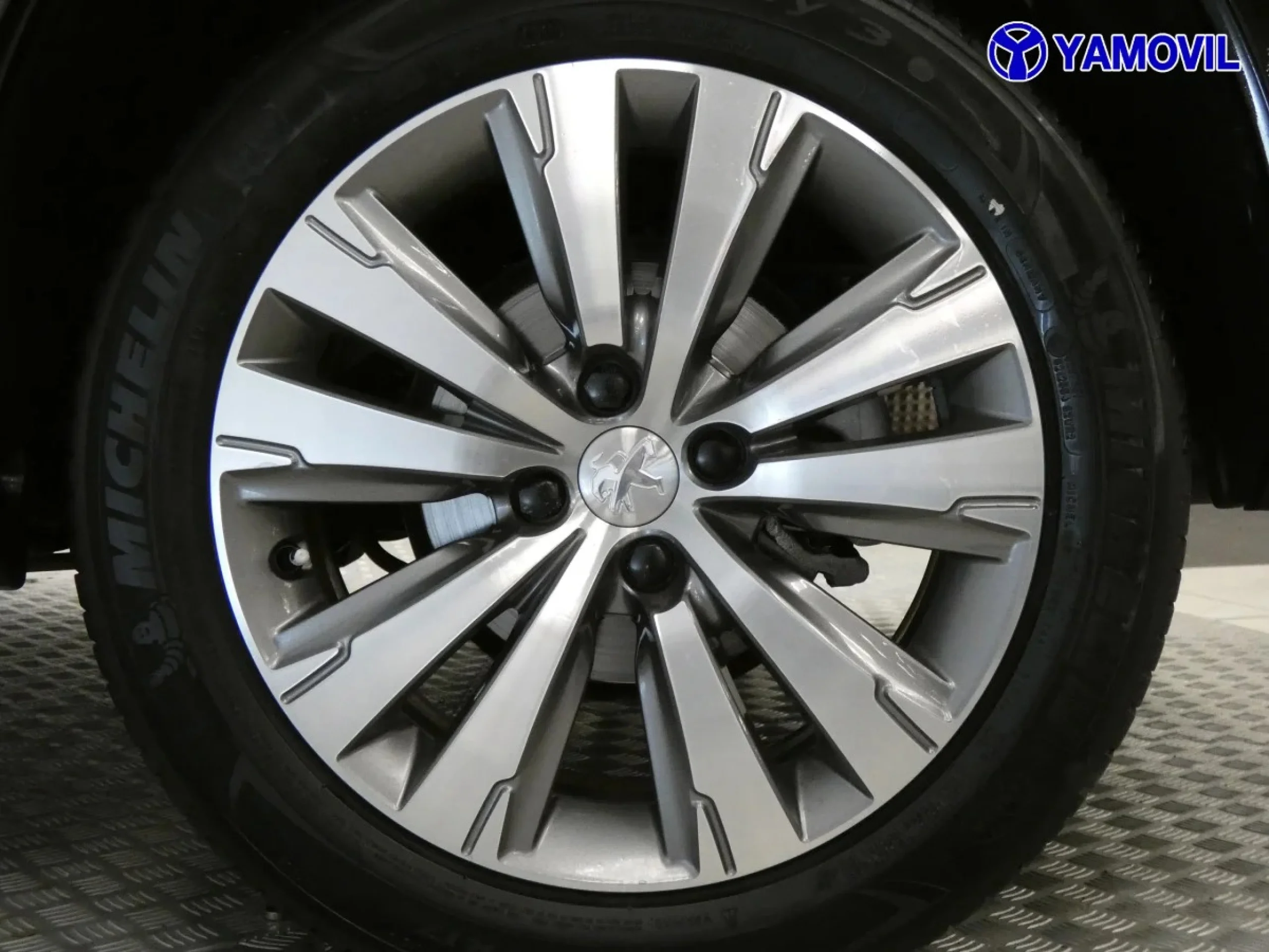 Peugeot 3008 1.2 PureTech Style 96 kW (130 CV) - Foto 11