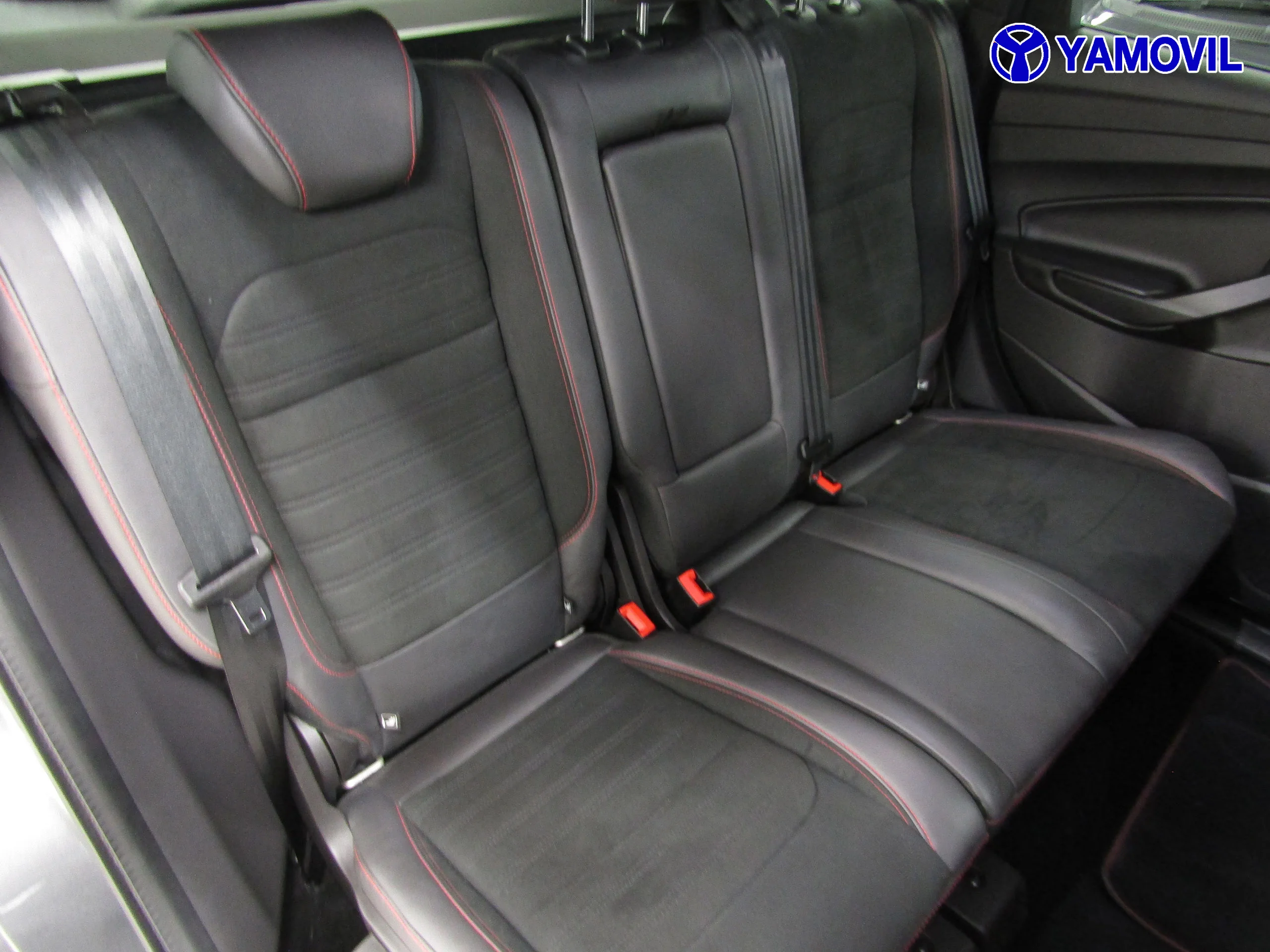 Ford Kuga 2.0 TDCI 4X2 ASS ST-LINE  5P - Foto 16