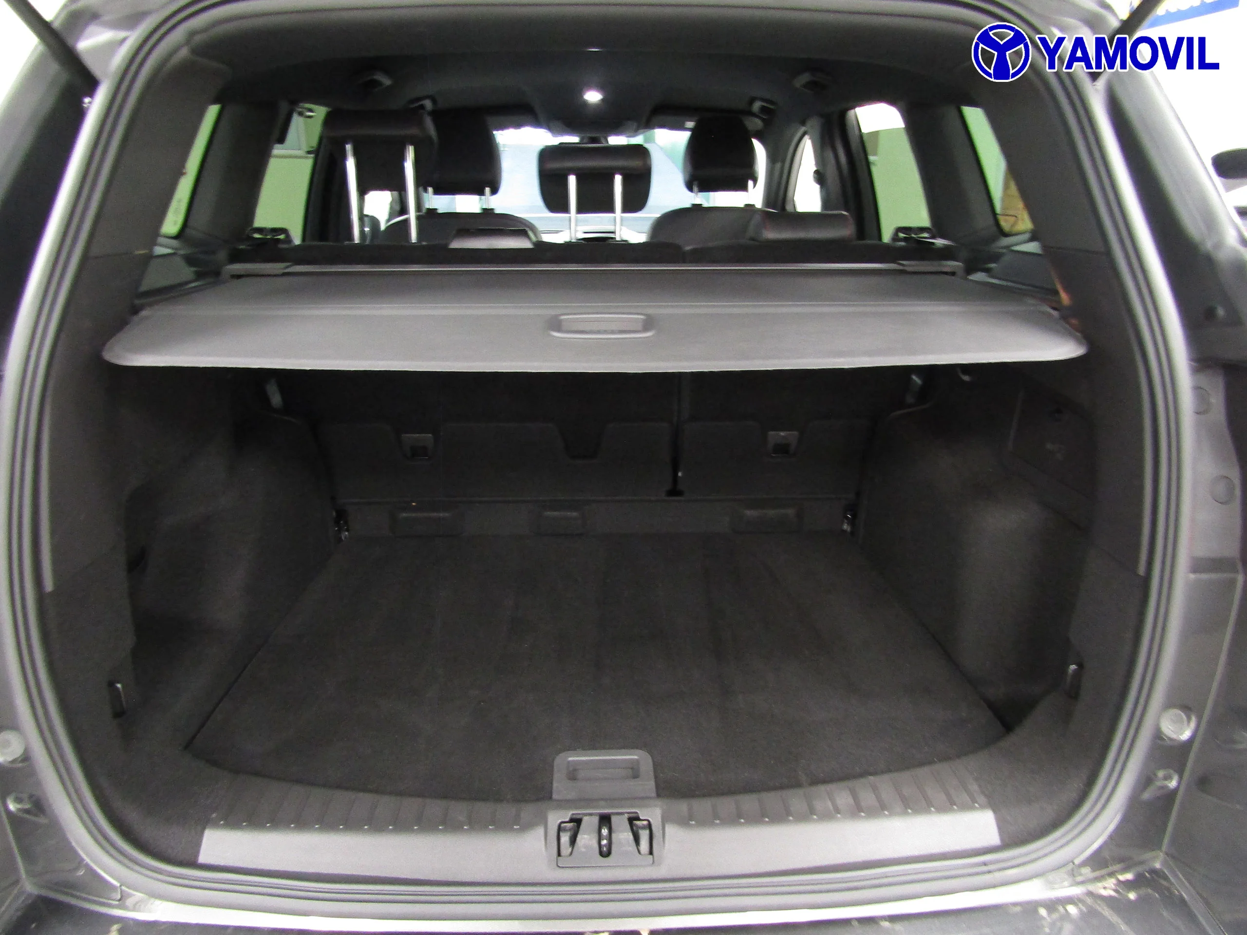 Ford Kuga 2.0 TDCI 4X2 ASS ST-LINE  5P - Foto 7