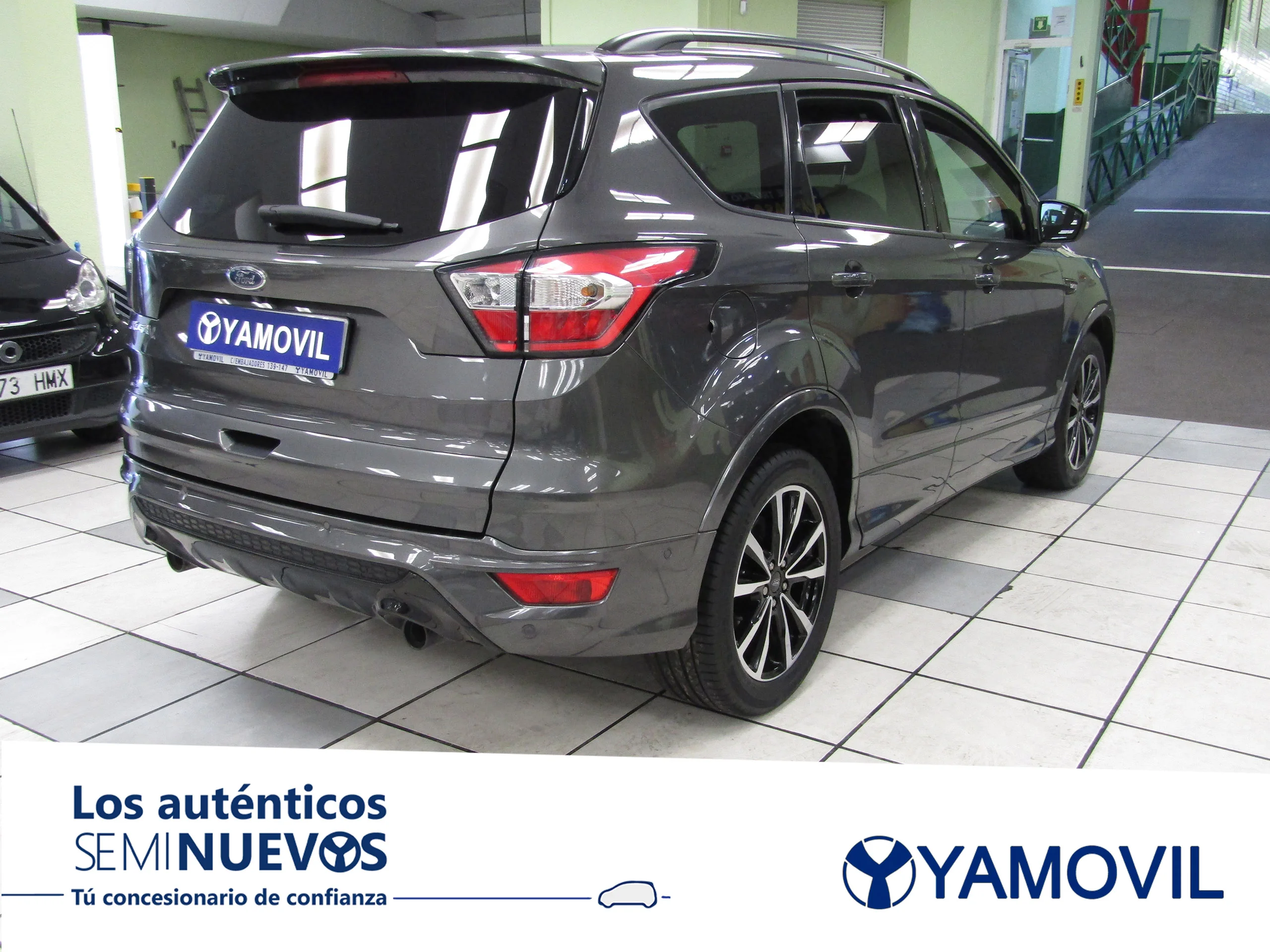 Ford Kuga 2.0 TDCI 4X2 ASS ST-LINE  5P - Foto 4