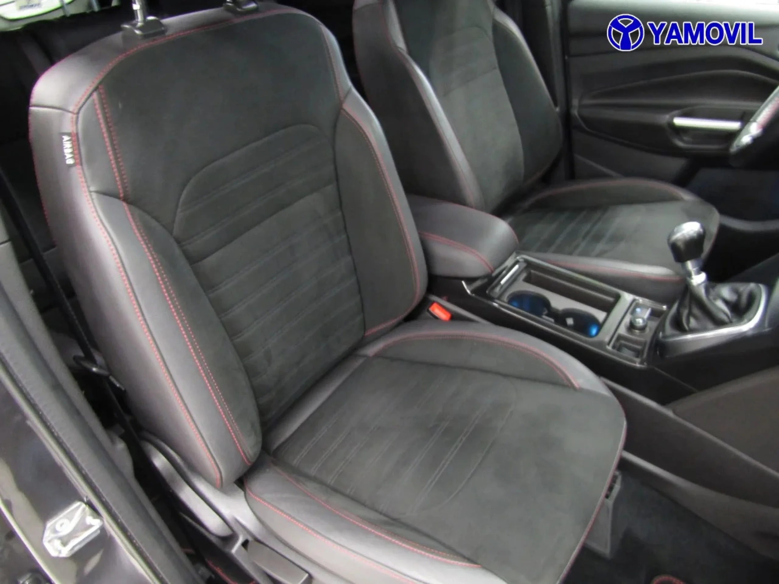Ford Kuga 2.0 TDCI ST-Line 4x2 110 kW (150 CV) - Foto 15