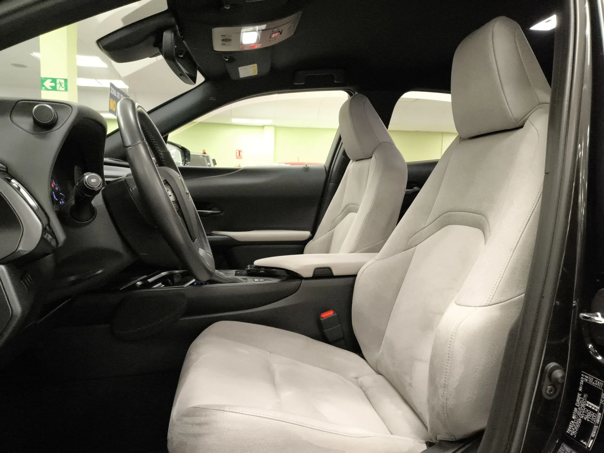 Lexus Ux 250h Premium 135 kW (184 CV) - Foto 8