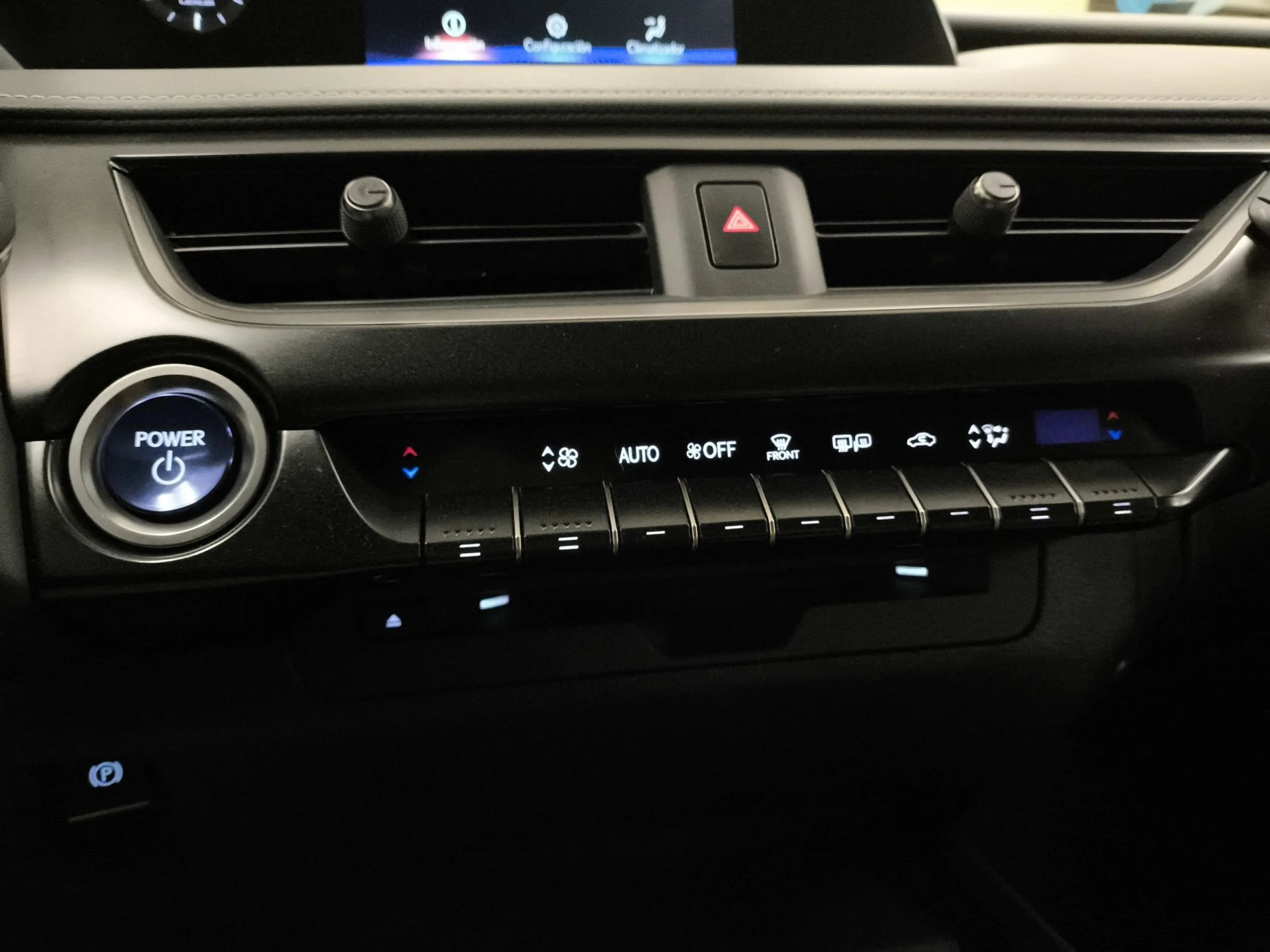 Lexus Ux 250h Premium 135 kW (184 CV) - Foto 15