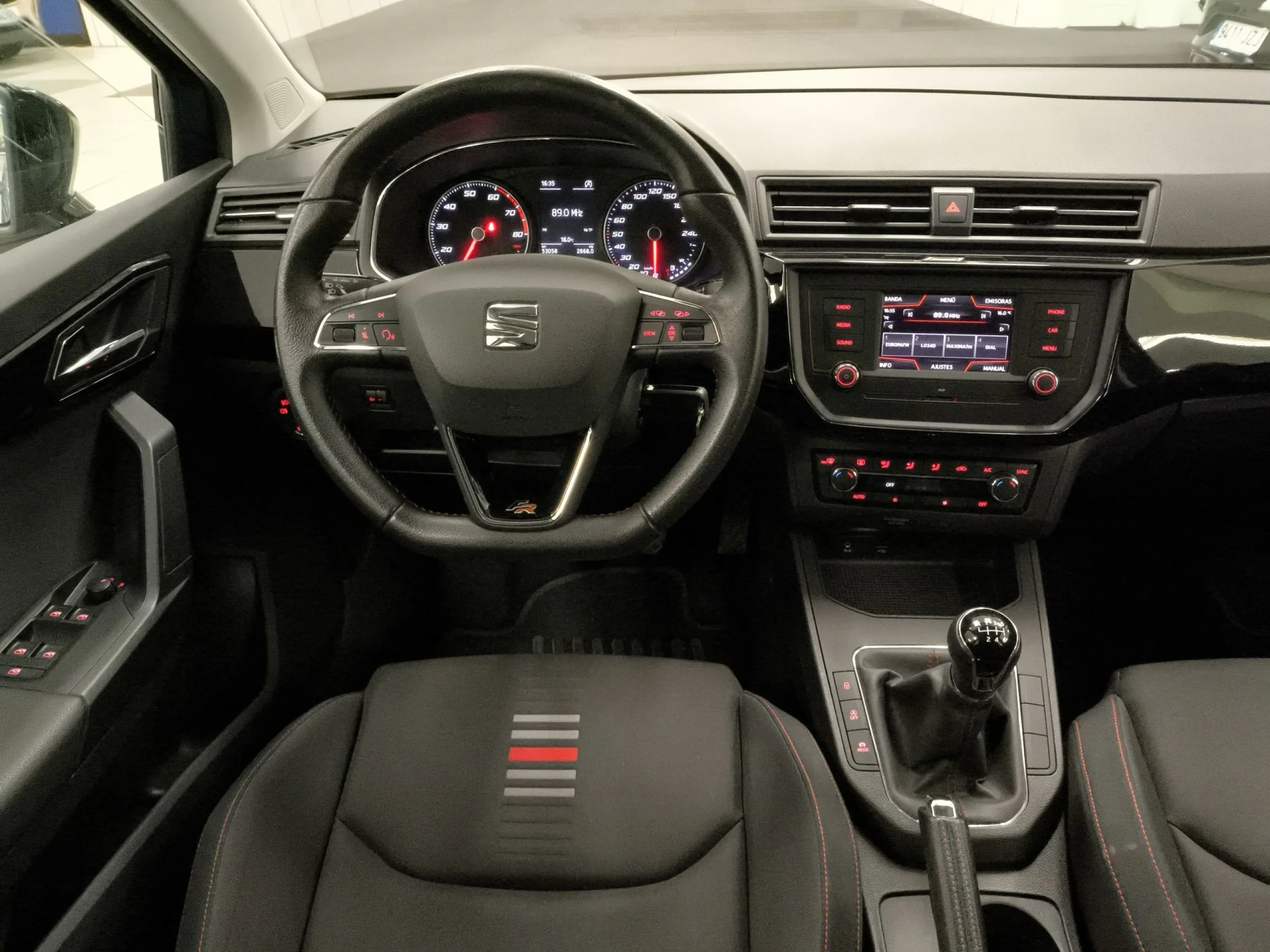 Seat Ibiza 1.0 EcoTSI SANDS FR 85 kW (115 CV) - Foto 16