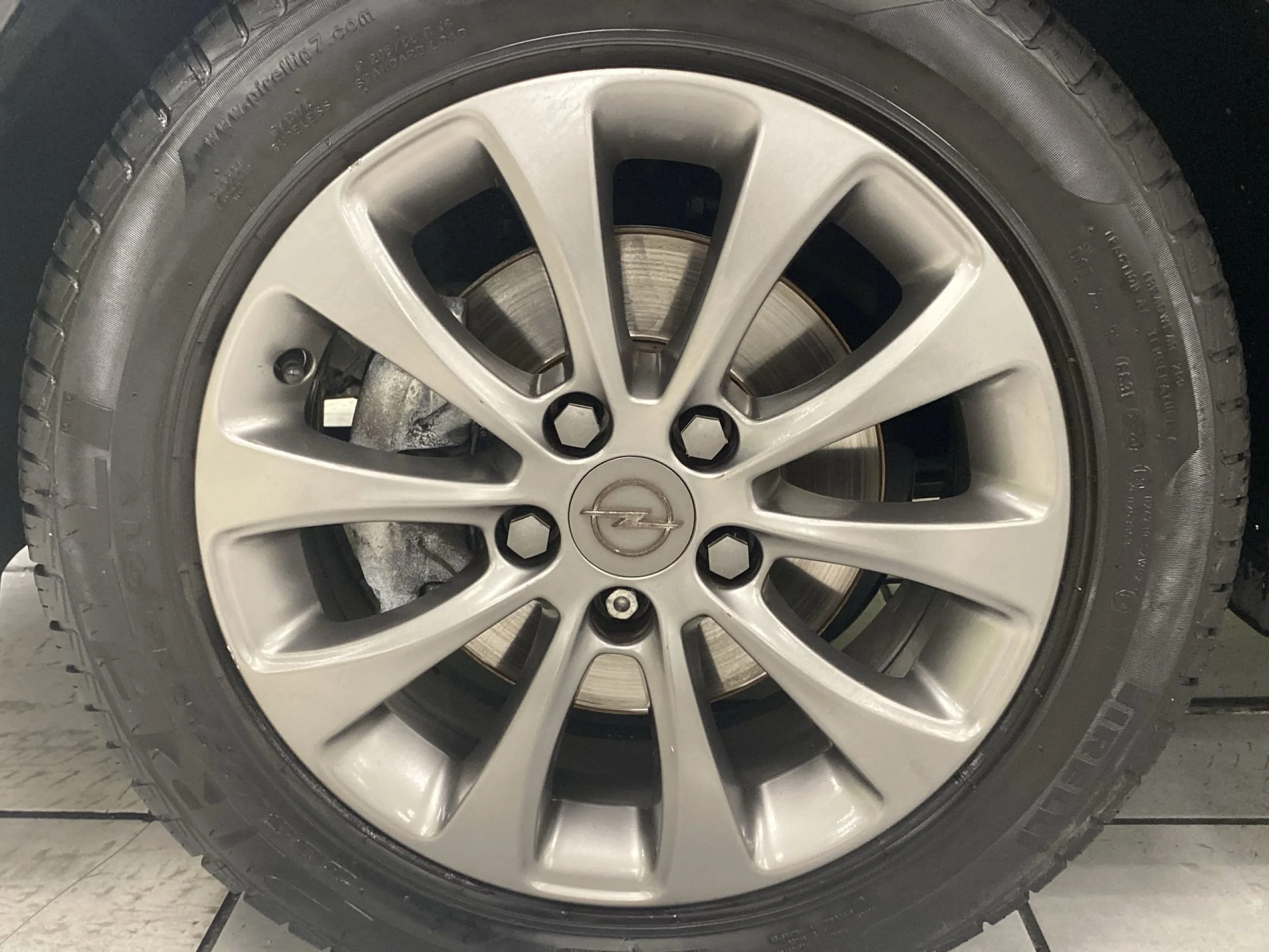 Opel Astra 1.7 CDTI 111Years 81 kW (110 CV) - Foto 7