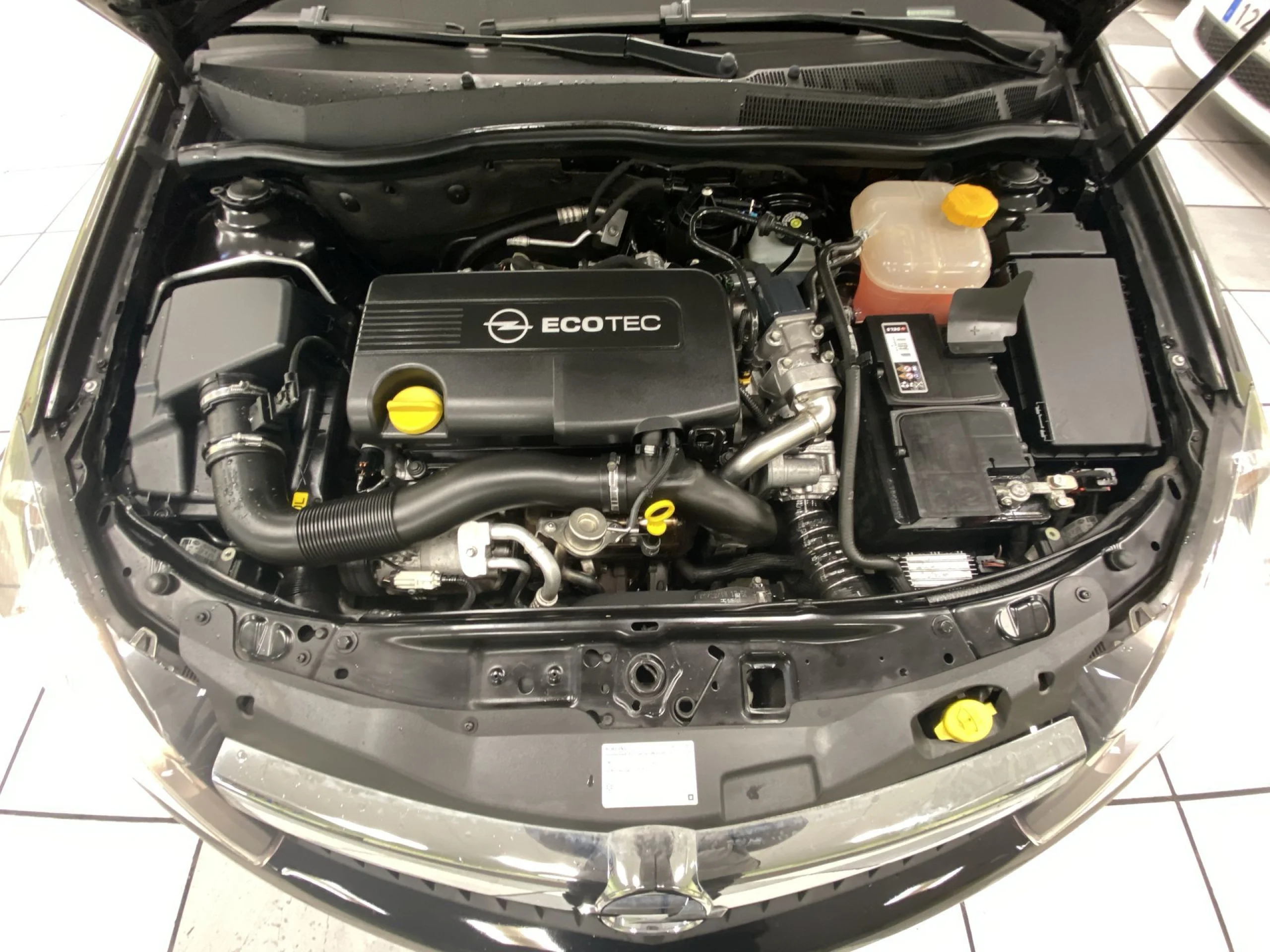 Opel Astra 1.7 CDTI 111Years 81 kW (110 CV) - Foto 20