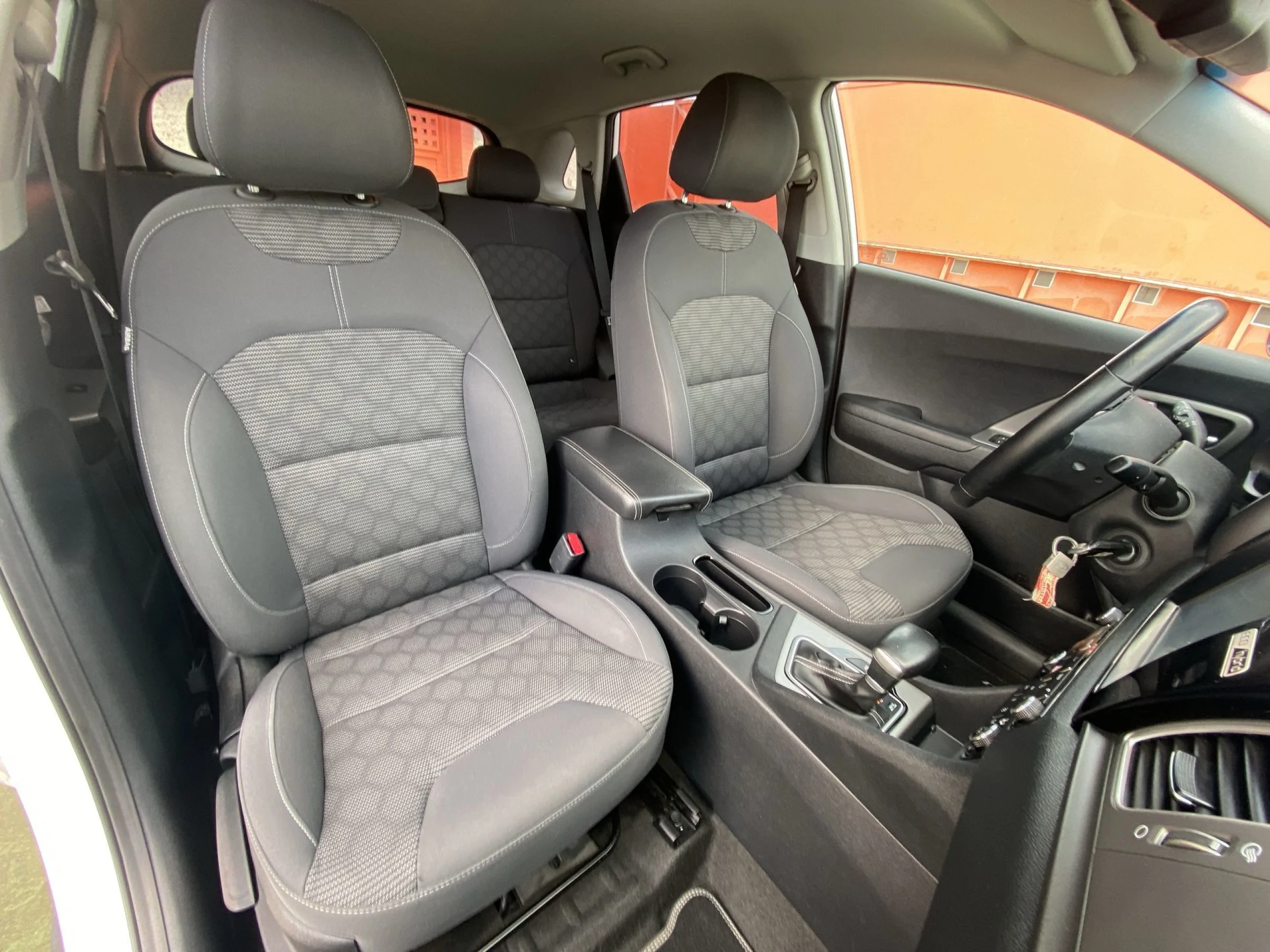 Kia Niro 1.6 GDi HEV Híbrido Drive 104 kW (141 CV) - Foto 21