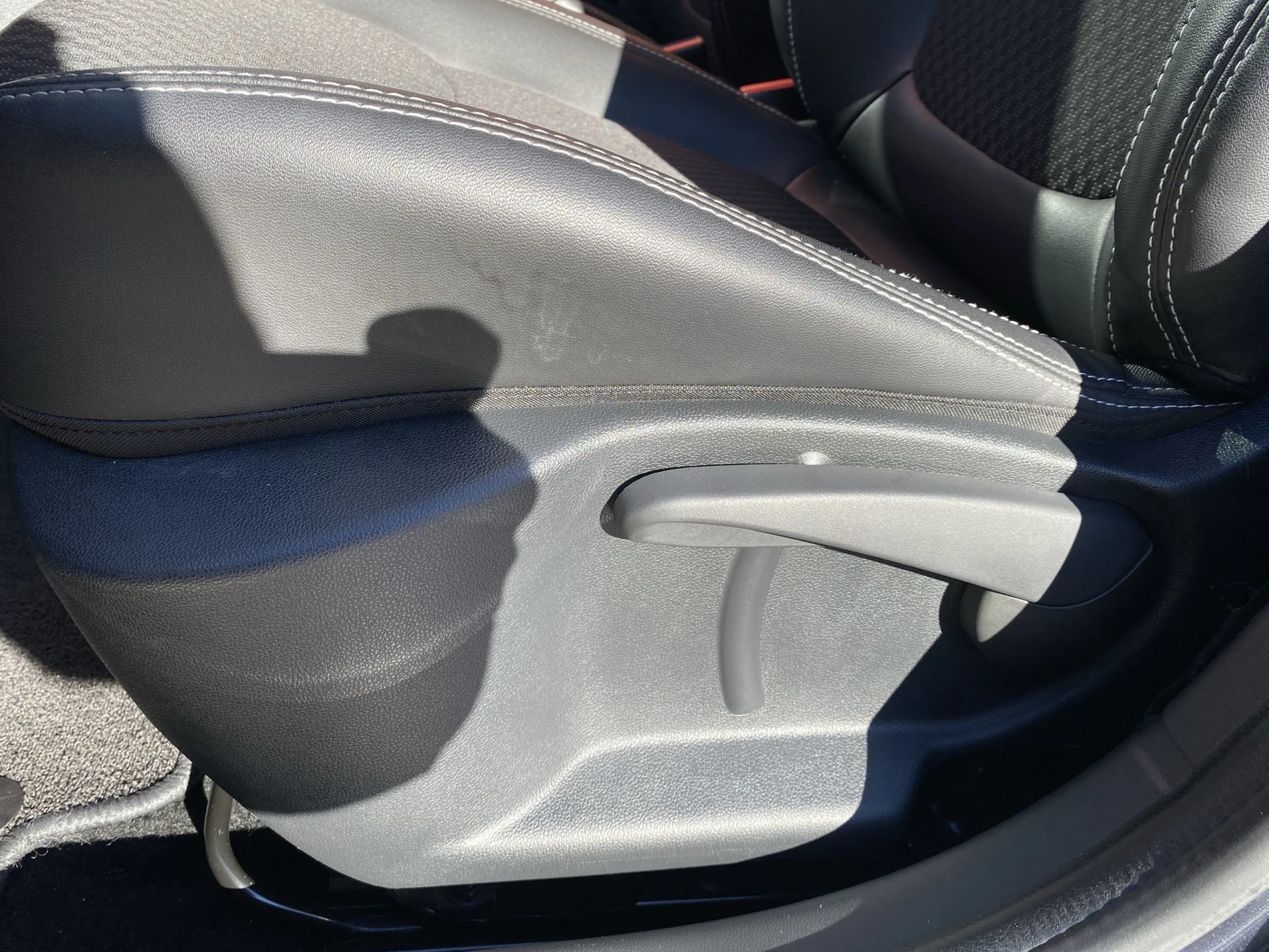 Renault Clio Zen dCi 66 kW (90 CV) EDC - Foto 9