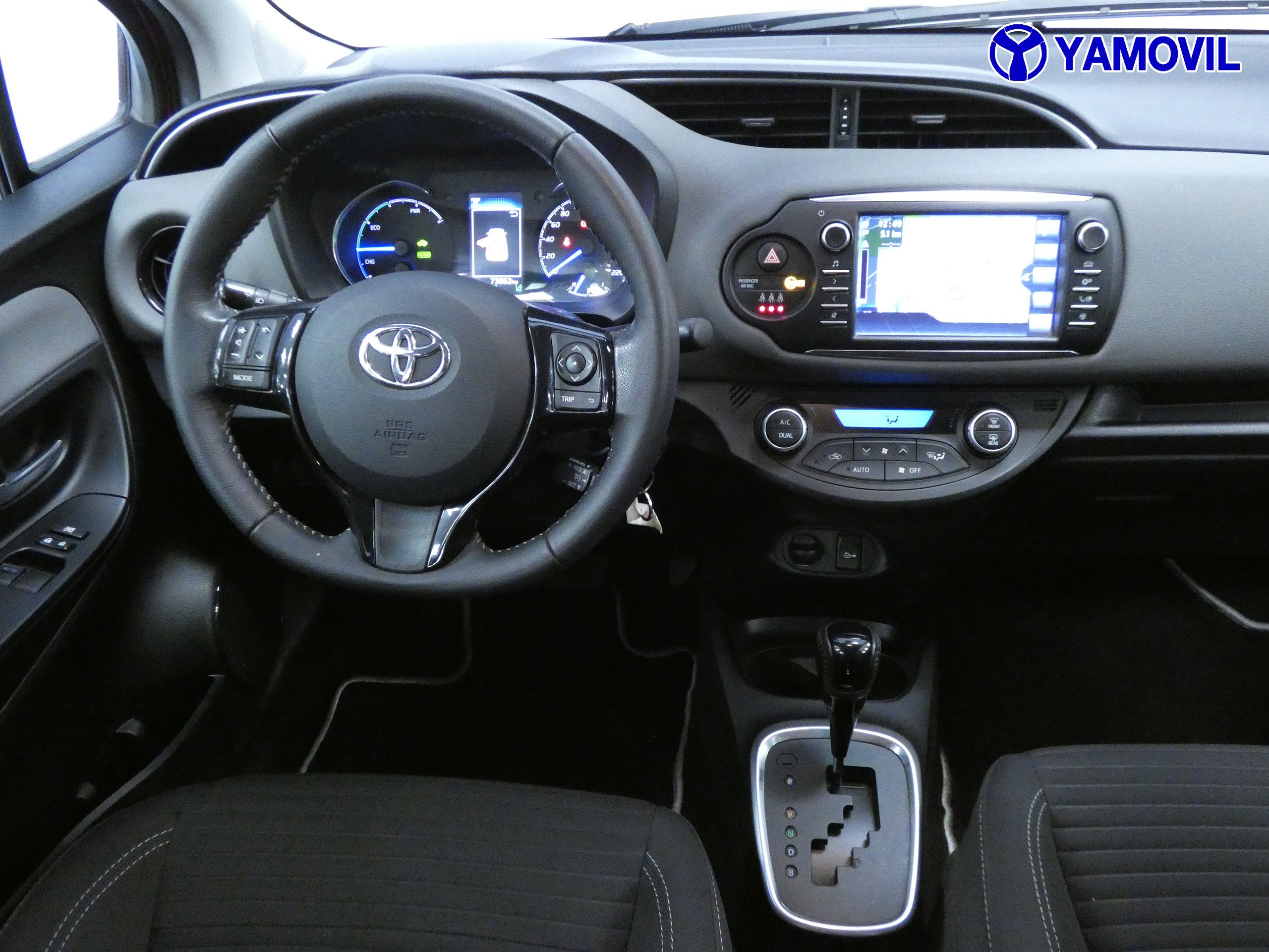 Toyota Yaris 1.5 HYBRID ACTIVE - Foto 17