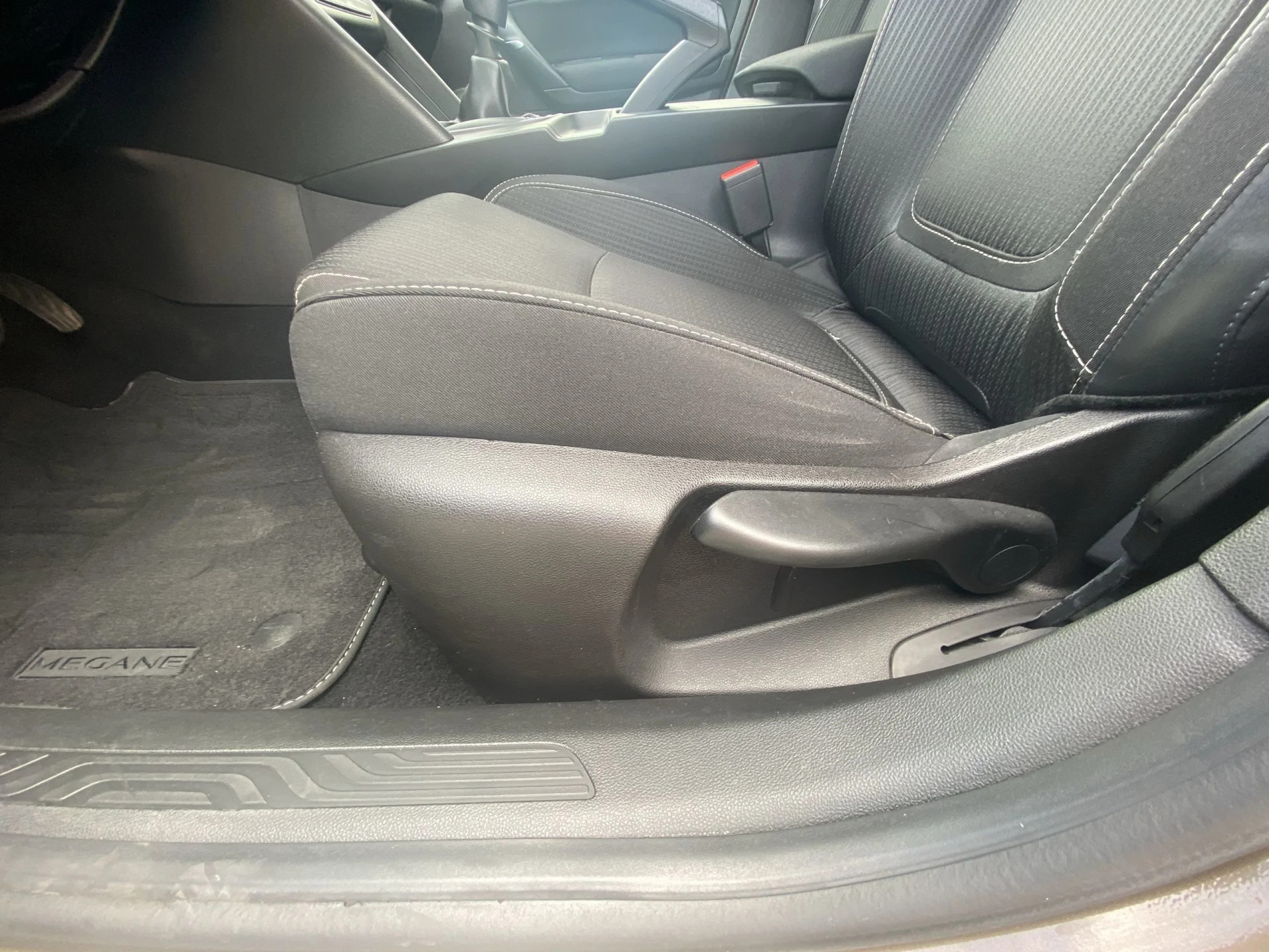 Renault Megane Tech Road Energy TCe 97 kW (130 CV) - Foto 9