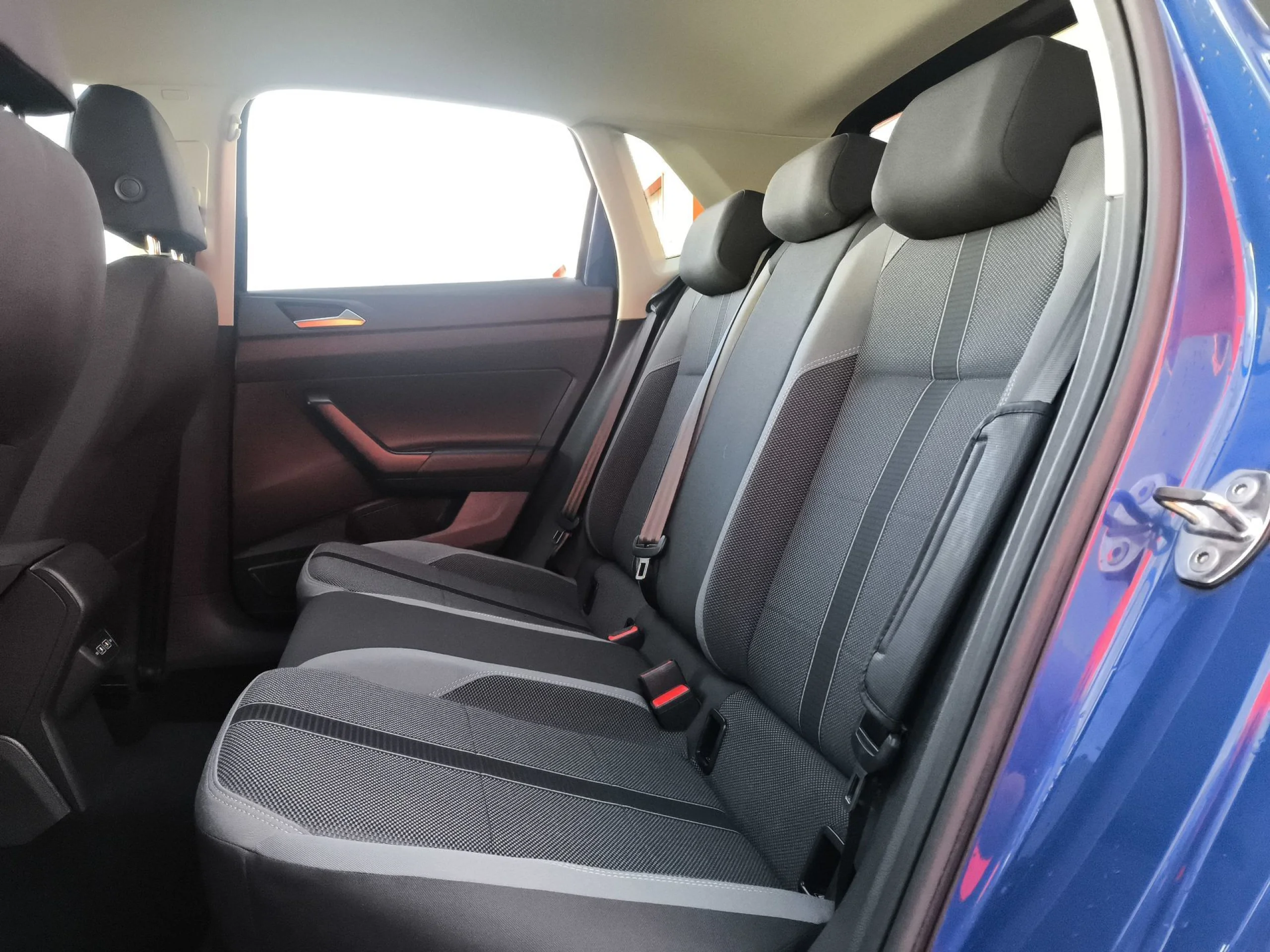 Volkswagen Polo Sport 1.0 TSI 70 kW (95 CV) - Foto 17