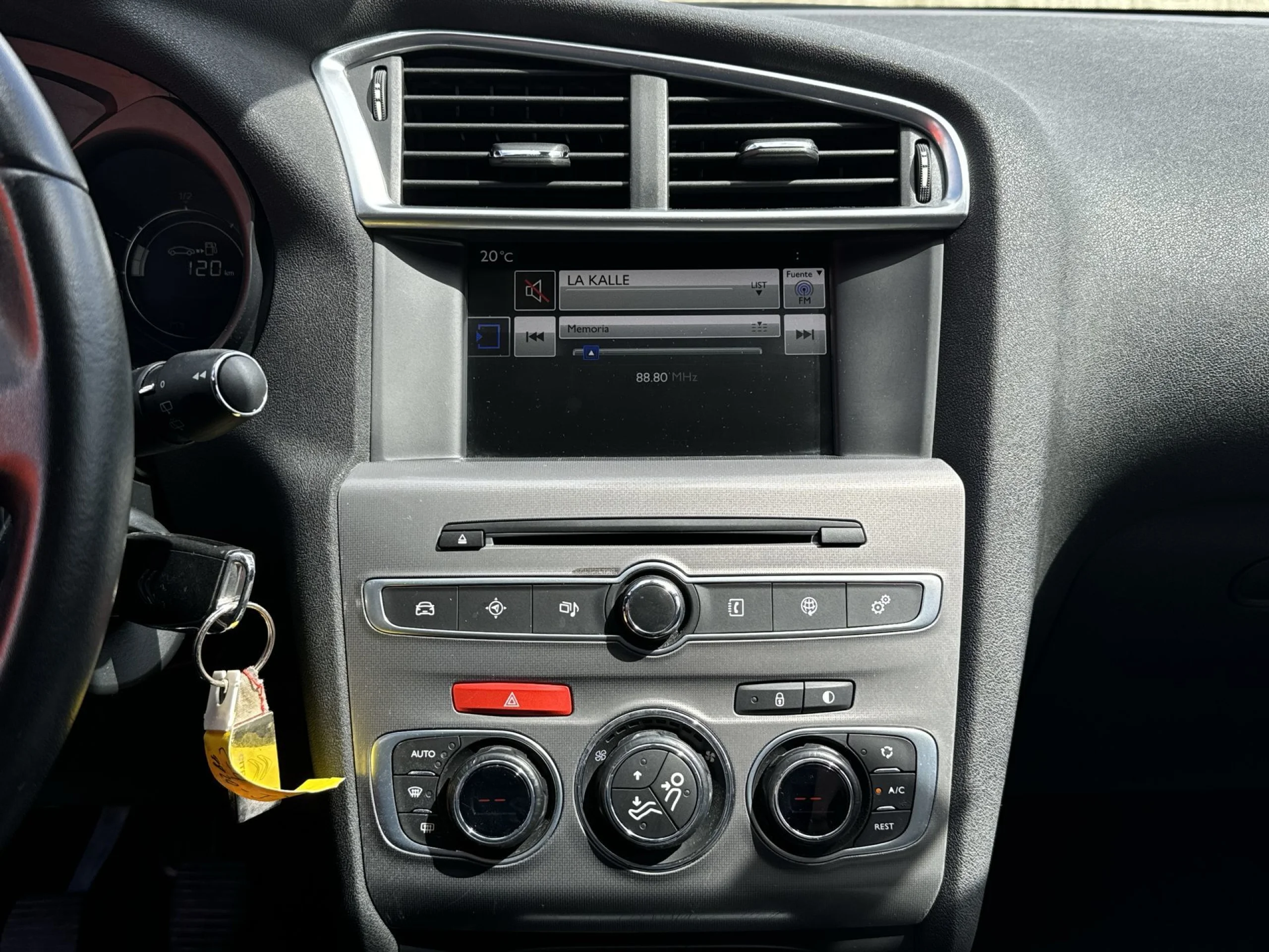 Citroen C4 PureTech 110 Live Edition 81 kW (110 CV) - Foto 16