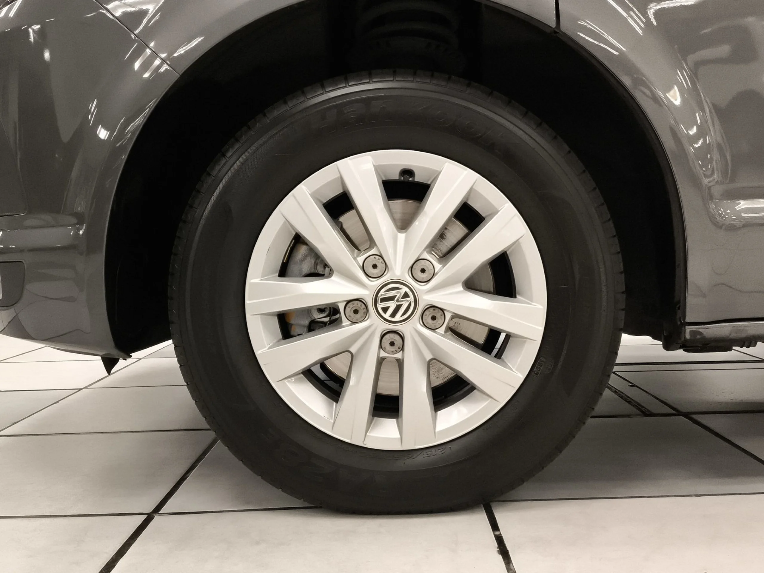 Volkswagen Multivan Trendline 2.0 TDI BMT 110 kW (150 CV) DSG - Foto 7