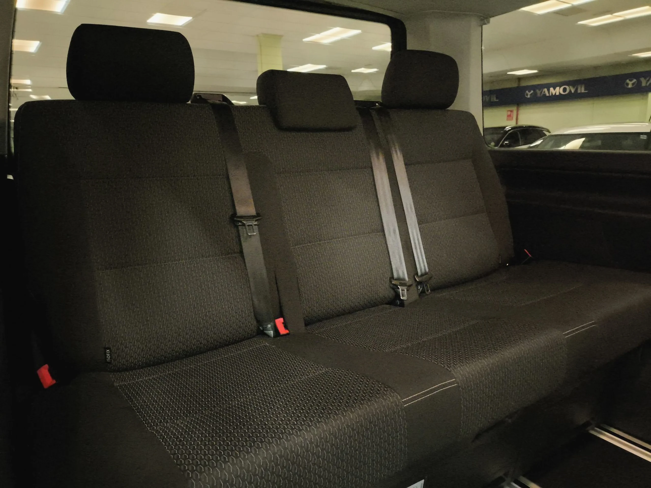 Volkswagen Multivan Trendline 2.0 TDI BMT 110 kW (150 CV) DSG - Foto 19