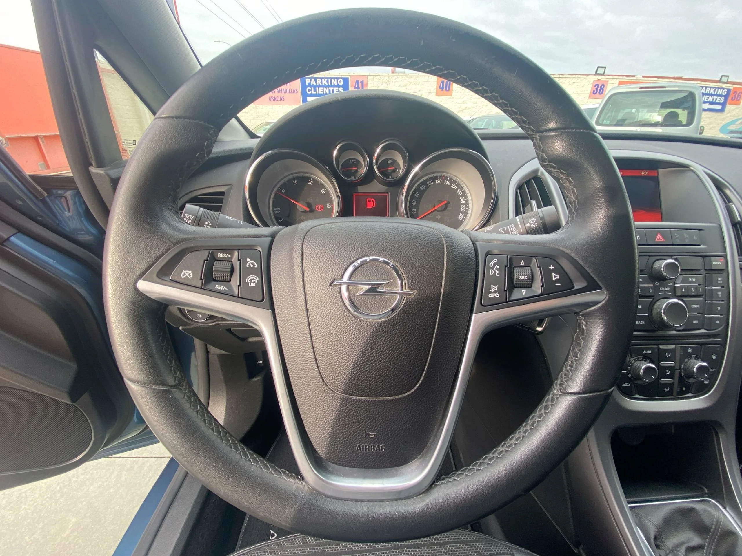 Opel Astra 1.6 CDTI Sedan SANDS Elegance 81 kW (110 CV) - Foto 11