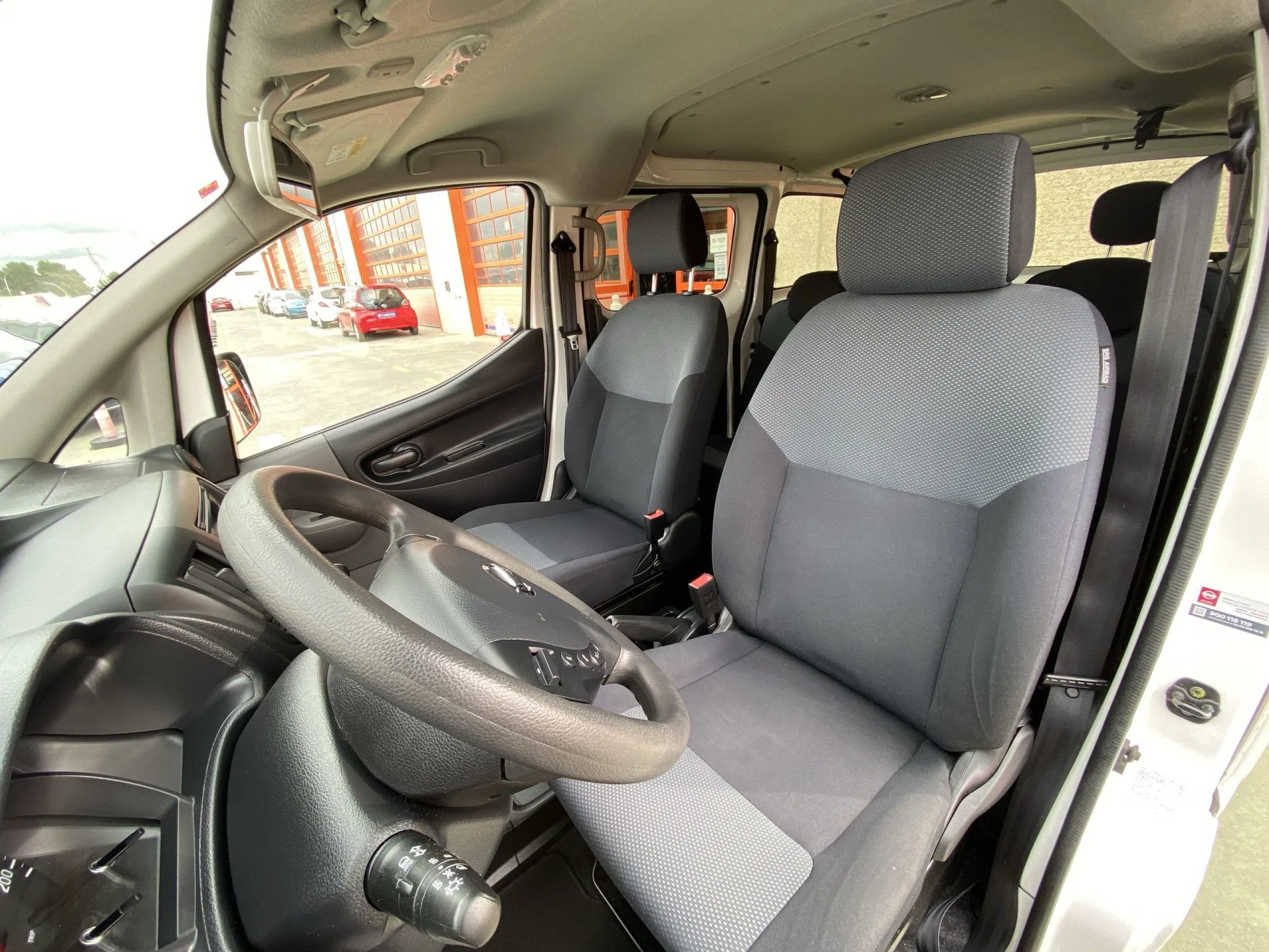 Nissan NV200 Combi 1.5 dCi Comfort 66 kW (90 CV) - Foto 8