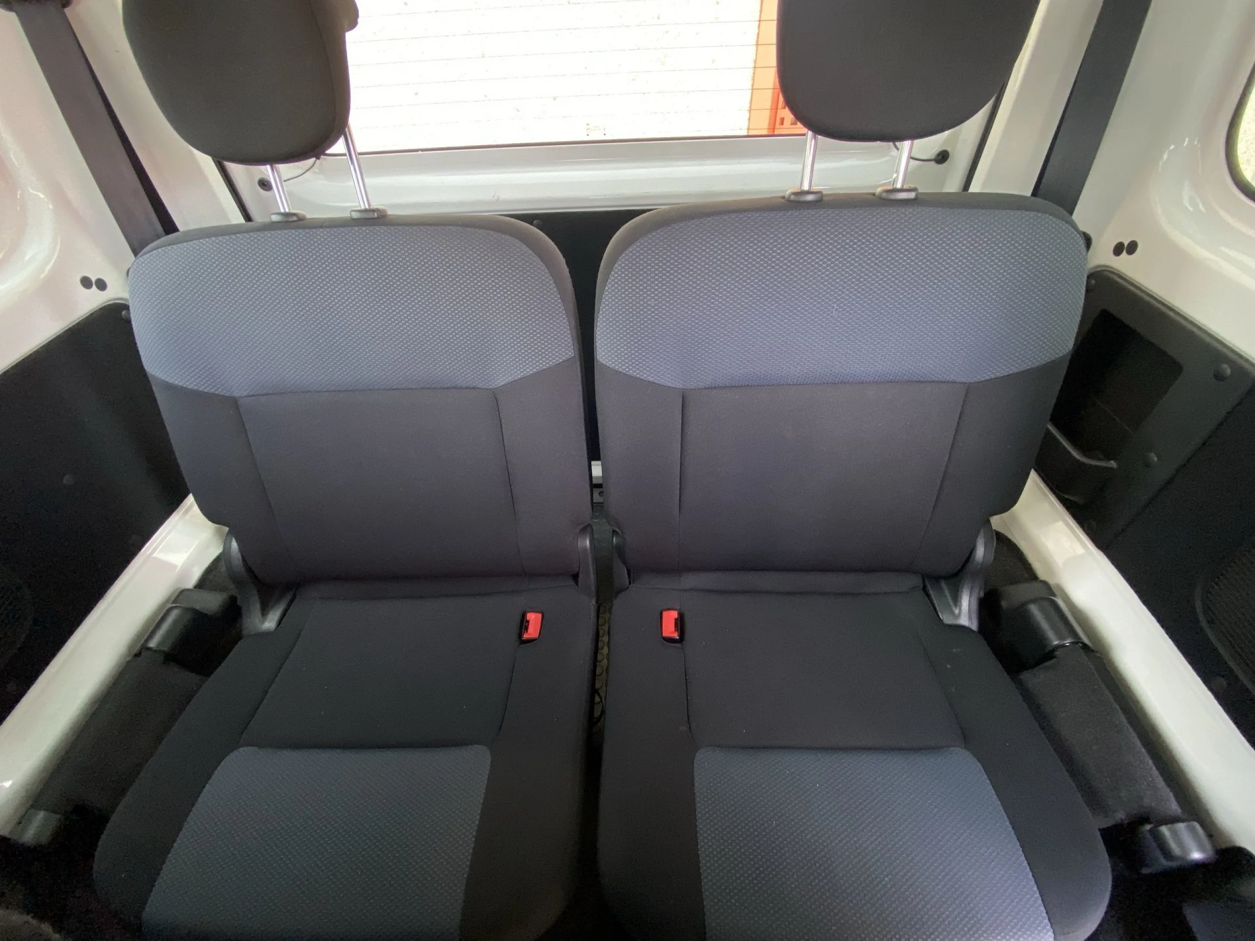 Nissan NV200 Combi 1.5 dCi Comfort 66 kW (90 CV) - Foto 18