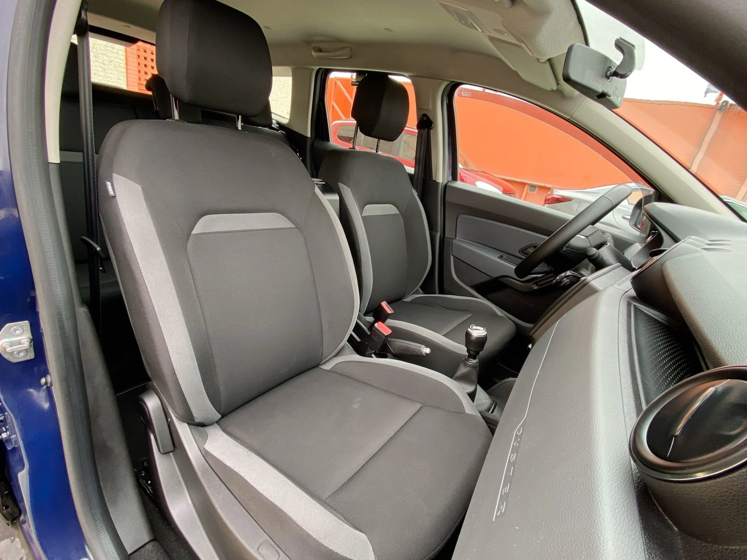 Dacia Duster Essential TCE 96 kW (130 CV) 4X2 GPF - Foto 20