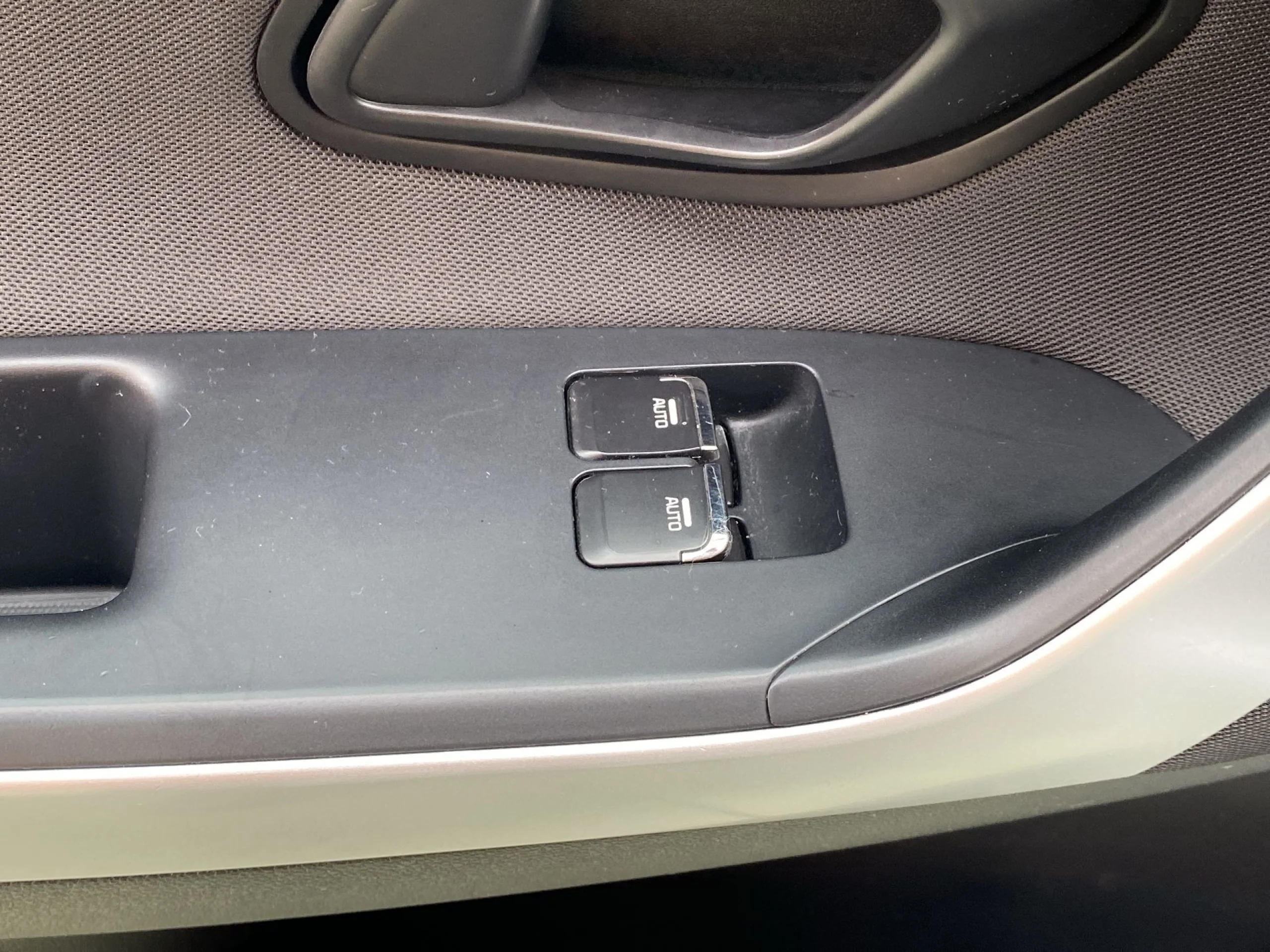 Kia Ceed 1.4 CVVT Concept 74 kW (100 CV) - Foto 10