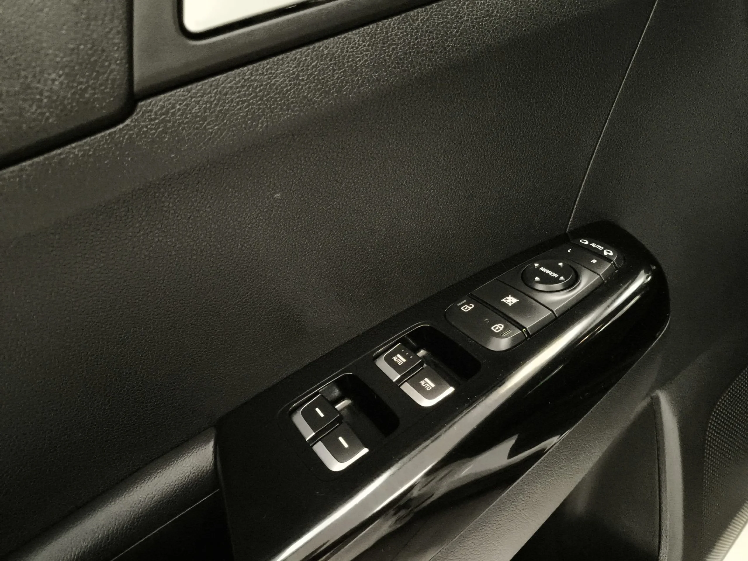 Kia Sportage 1.6 CRDi Drive Plus 4x2 85 kW (115 CV) - Foto 10