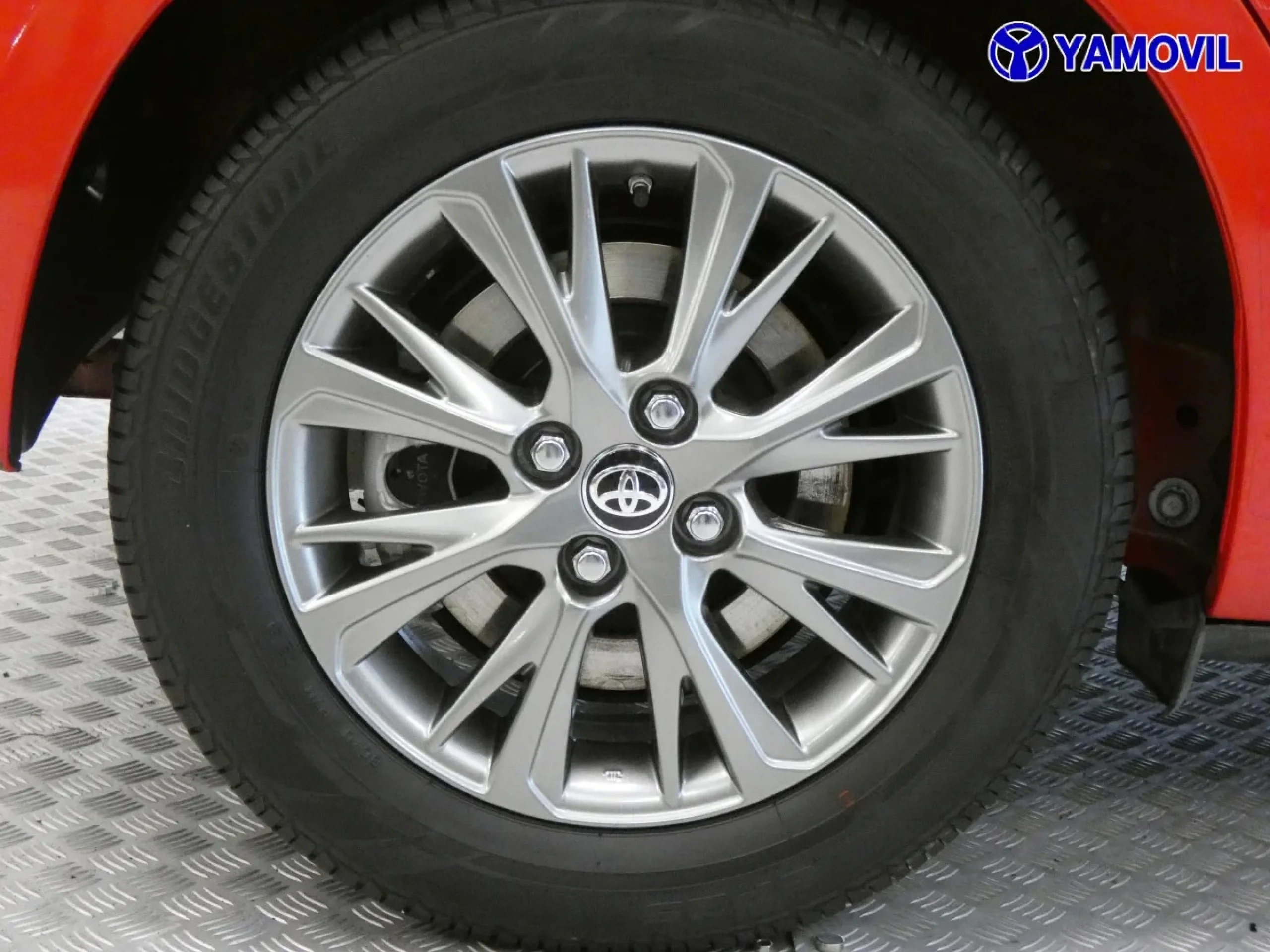 Toyota Yaris 70 Active Tech 51 kW (69 CV) - Foto 10
