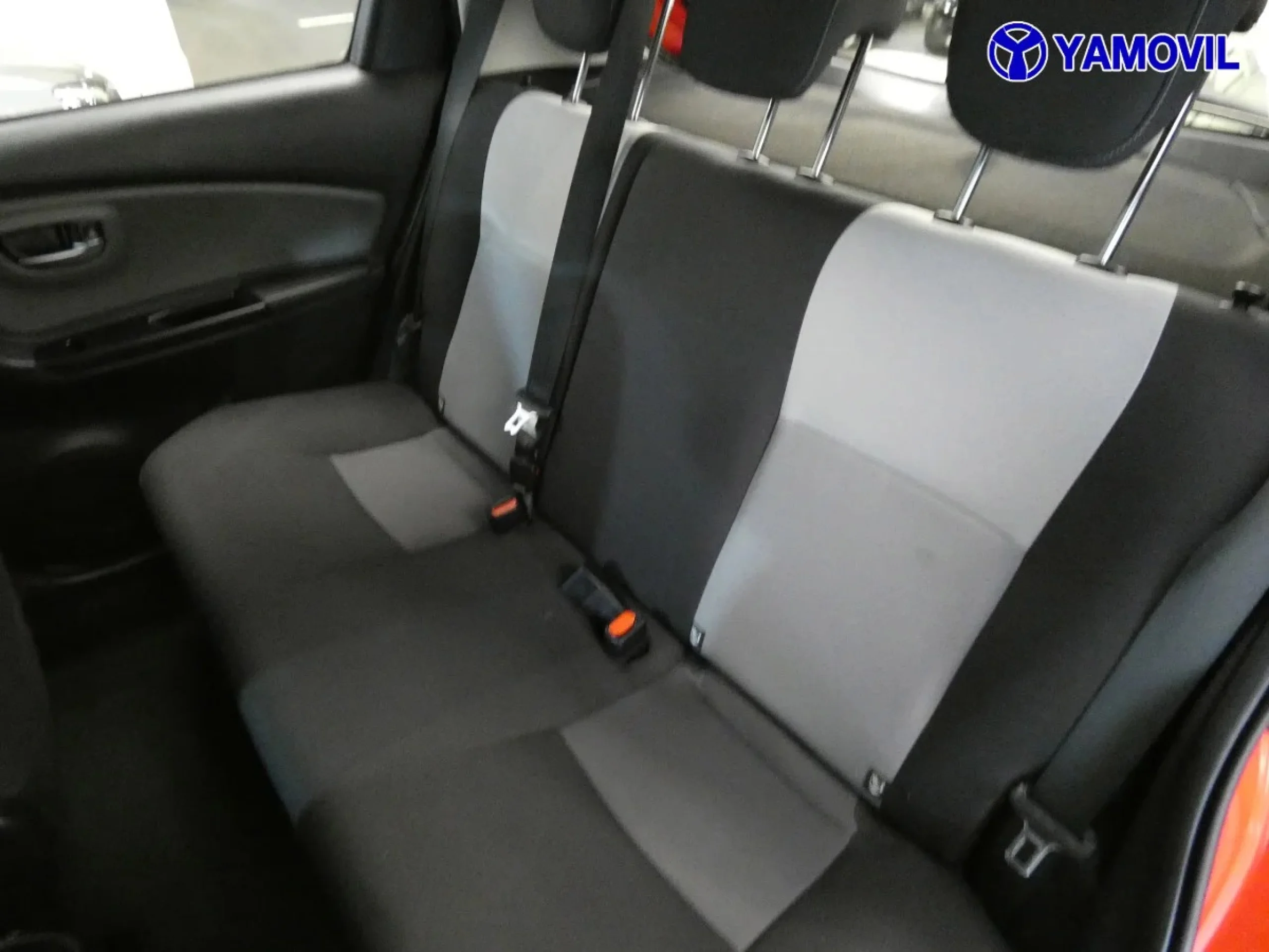 Toyota Yaris 70 Active Tech 51 kW (69 CV) - Foto 14