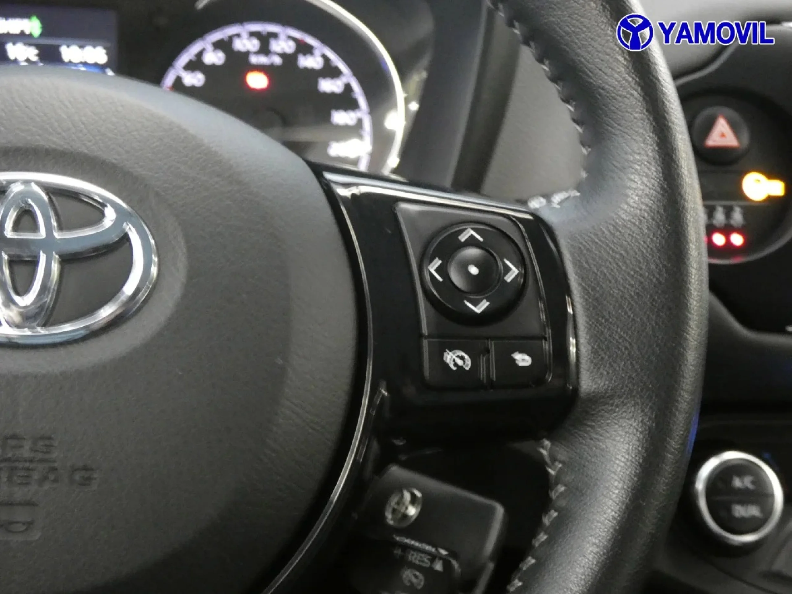 Toyota Yaris 70 Active Tech 51 kW (69 CV) - Foto 20