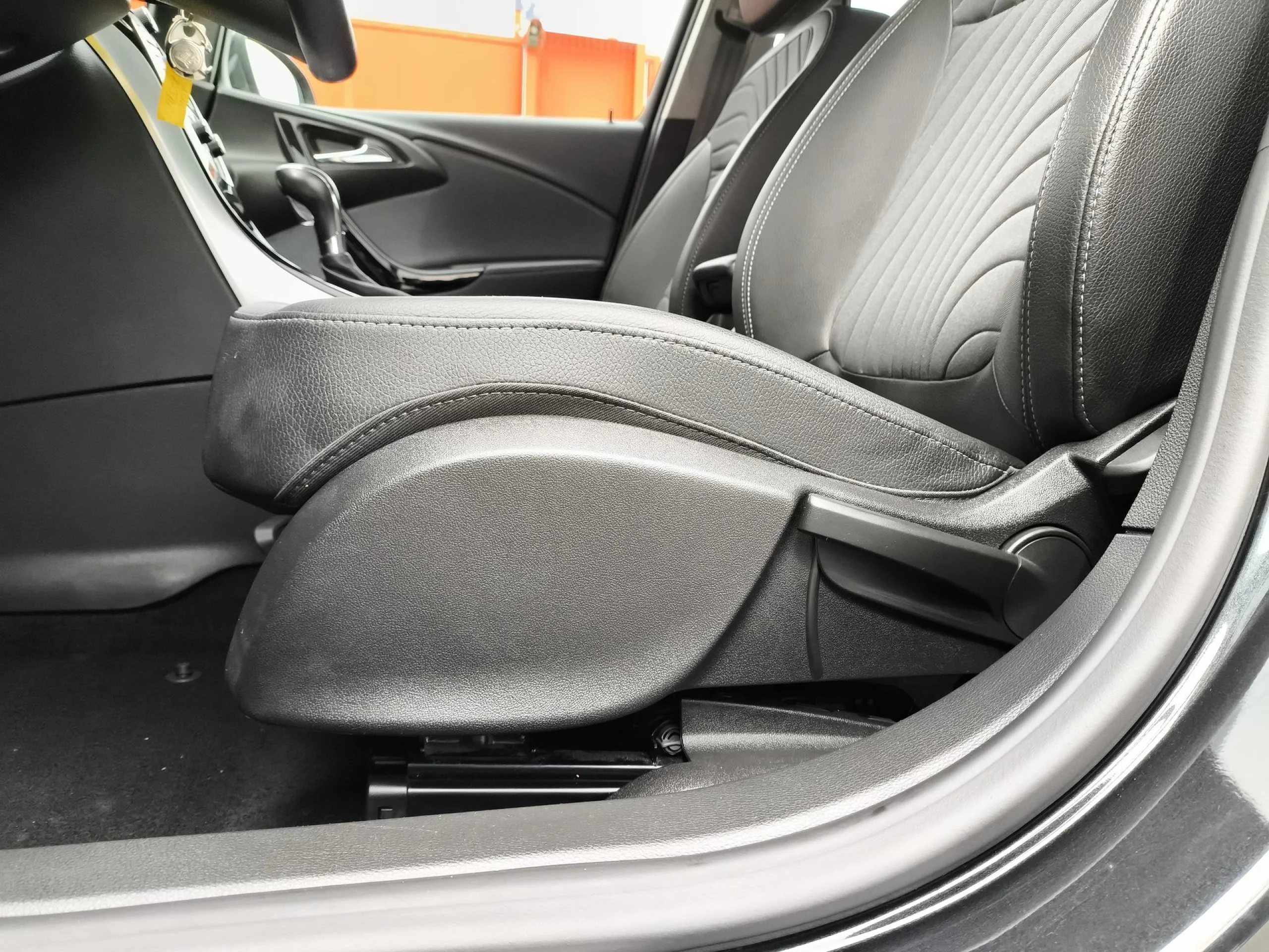 Opel Astra 1.4 Turbo Excellence Auto 103 kW (140 CV) - Foto 9