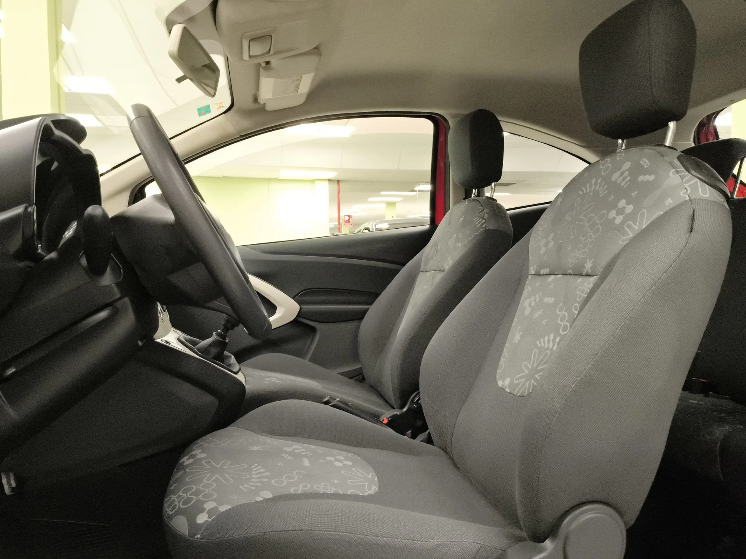 Ford Ka 1.2 Duratec SANDS Trend+ 51 kW (69 CV) - Foto 8