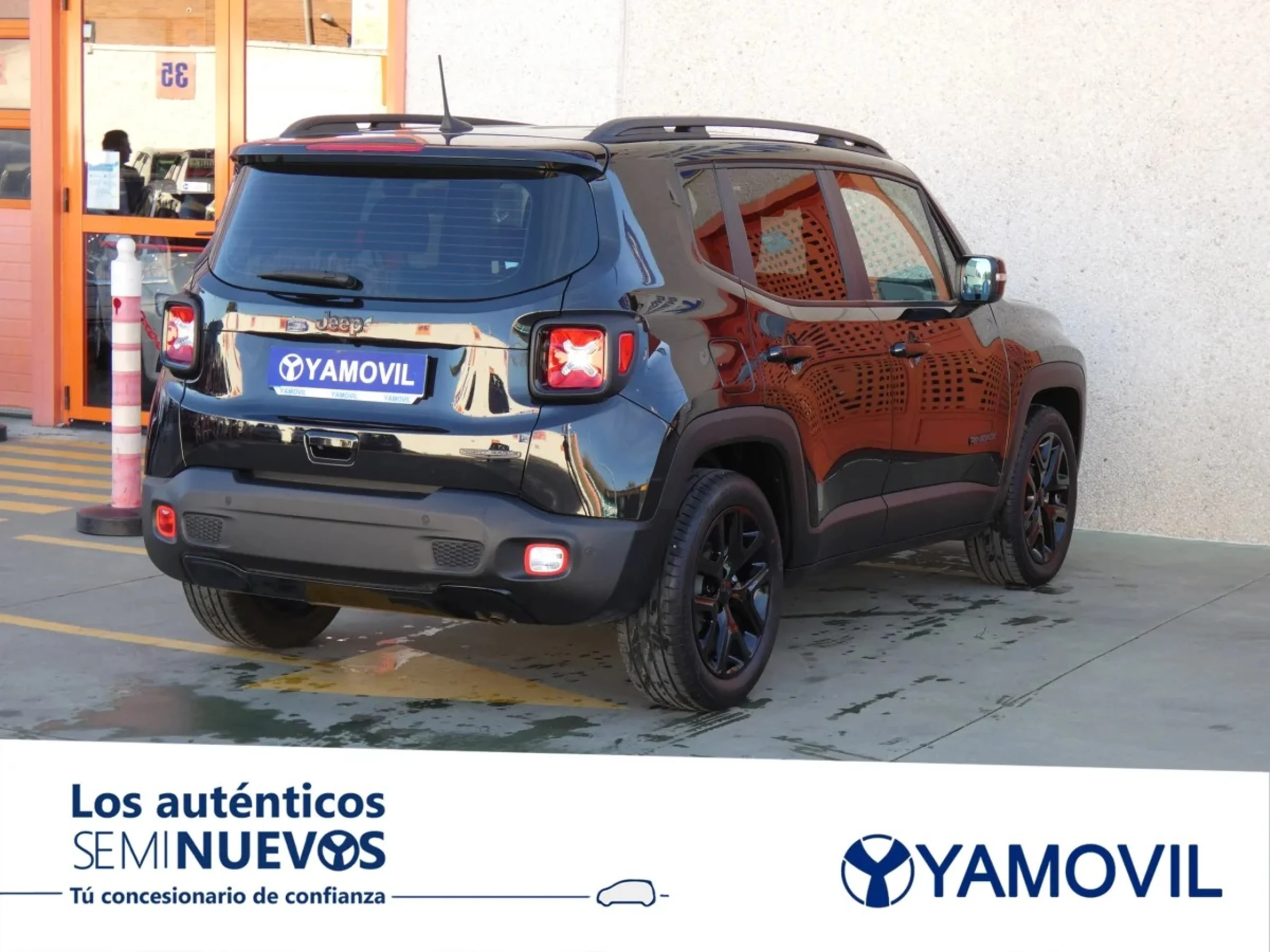 Jeep Renegade 1.0G Night Eagle II 4x2 88 kW (120 CV) - Foto 4