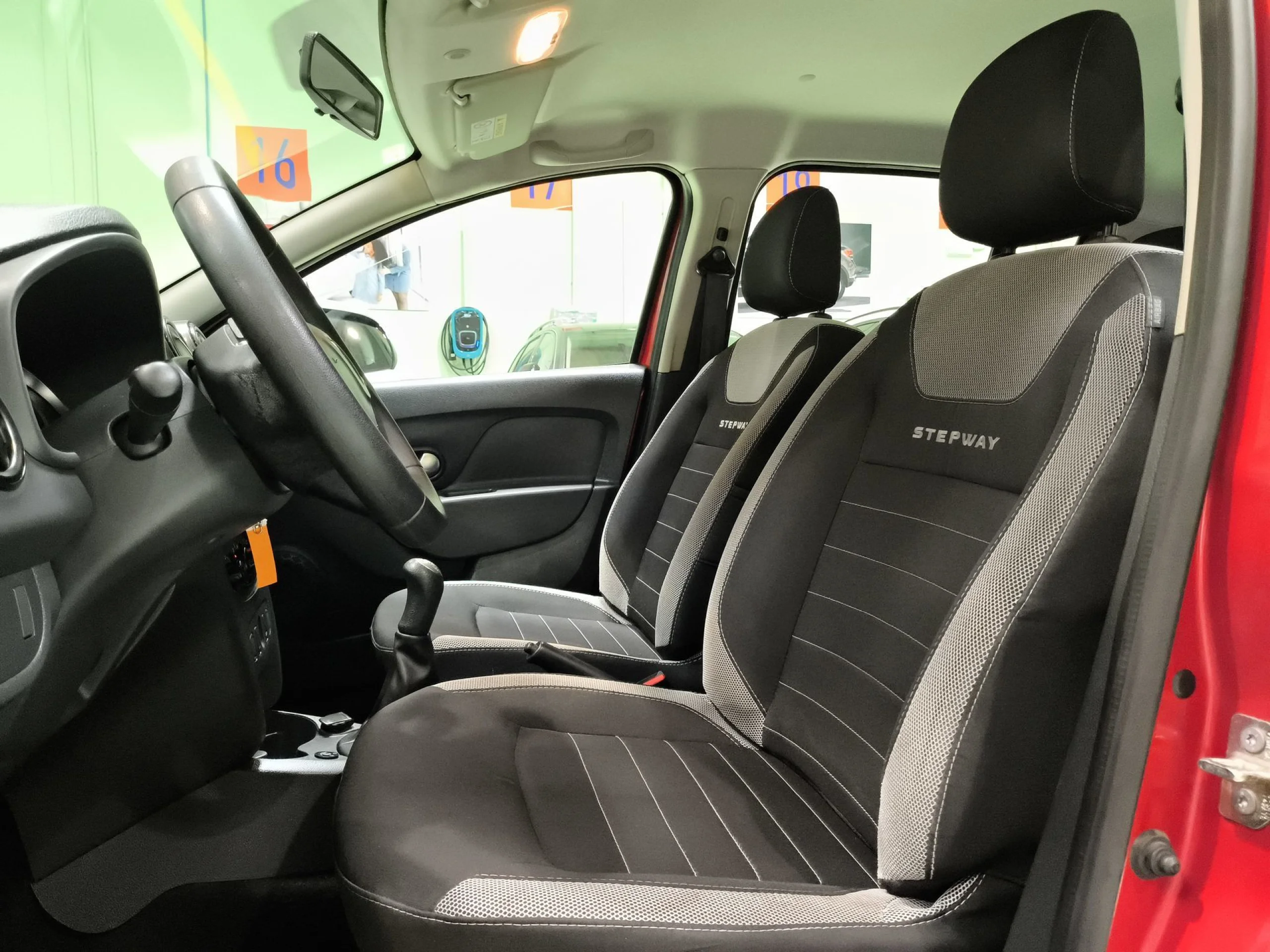 Dacia Sandero Stepway Essential TCE 66 kW (90 CV) GLP - Foto 8