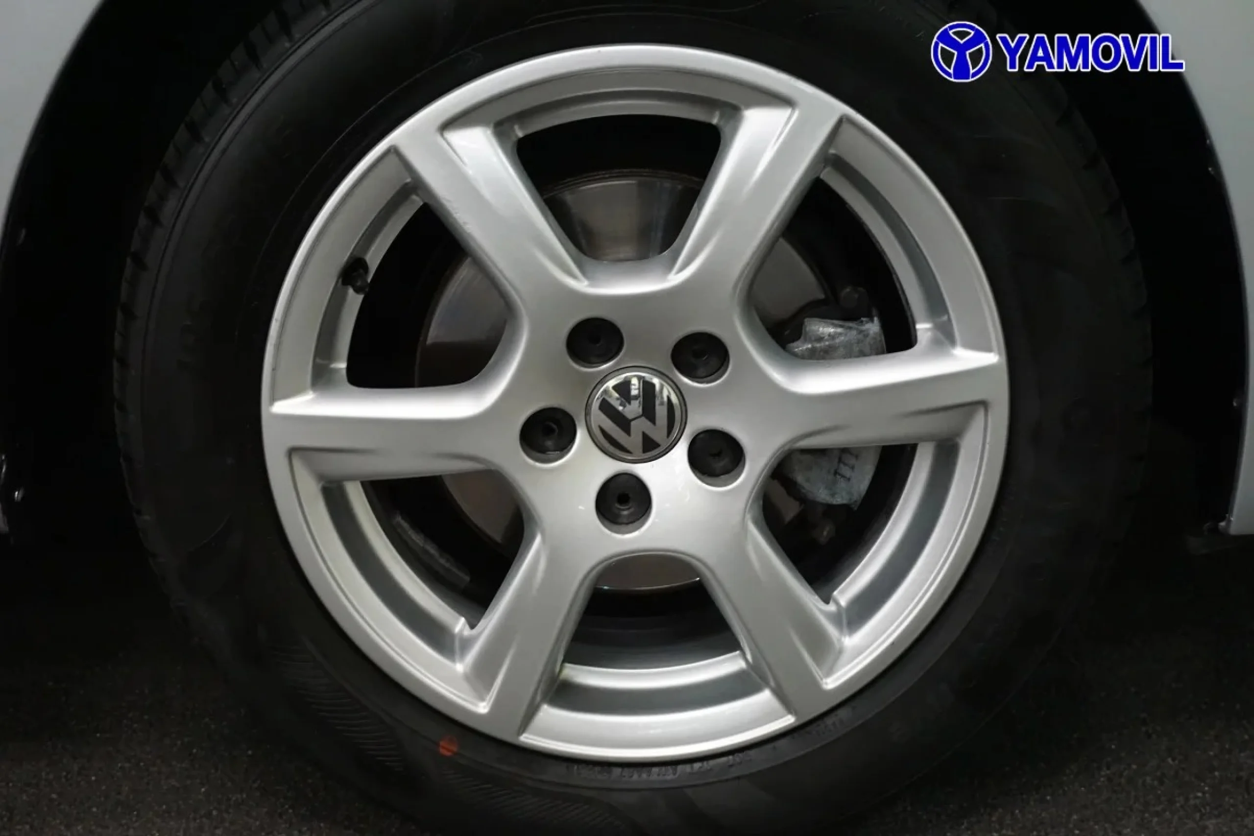 Volkswagen Polo Advance 1.6 TDI 66 kW (90 CV) - Foto 9